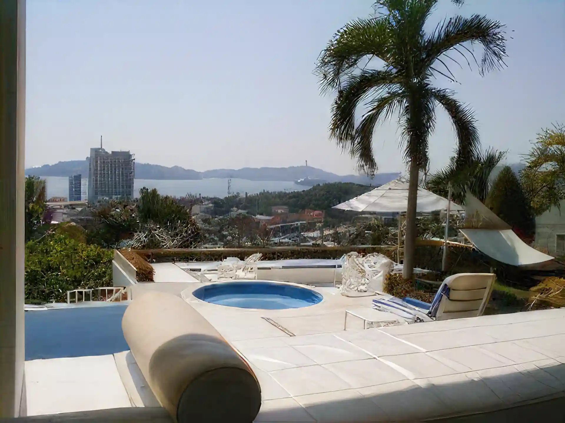 jACUZZI AND CITY VIEW