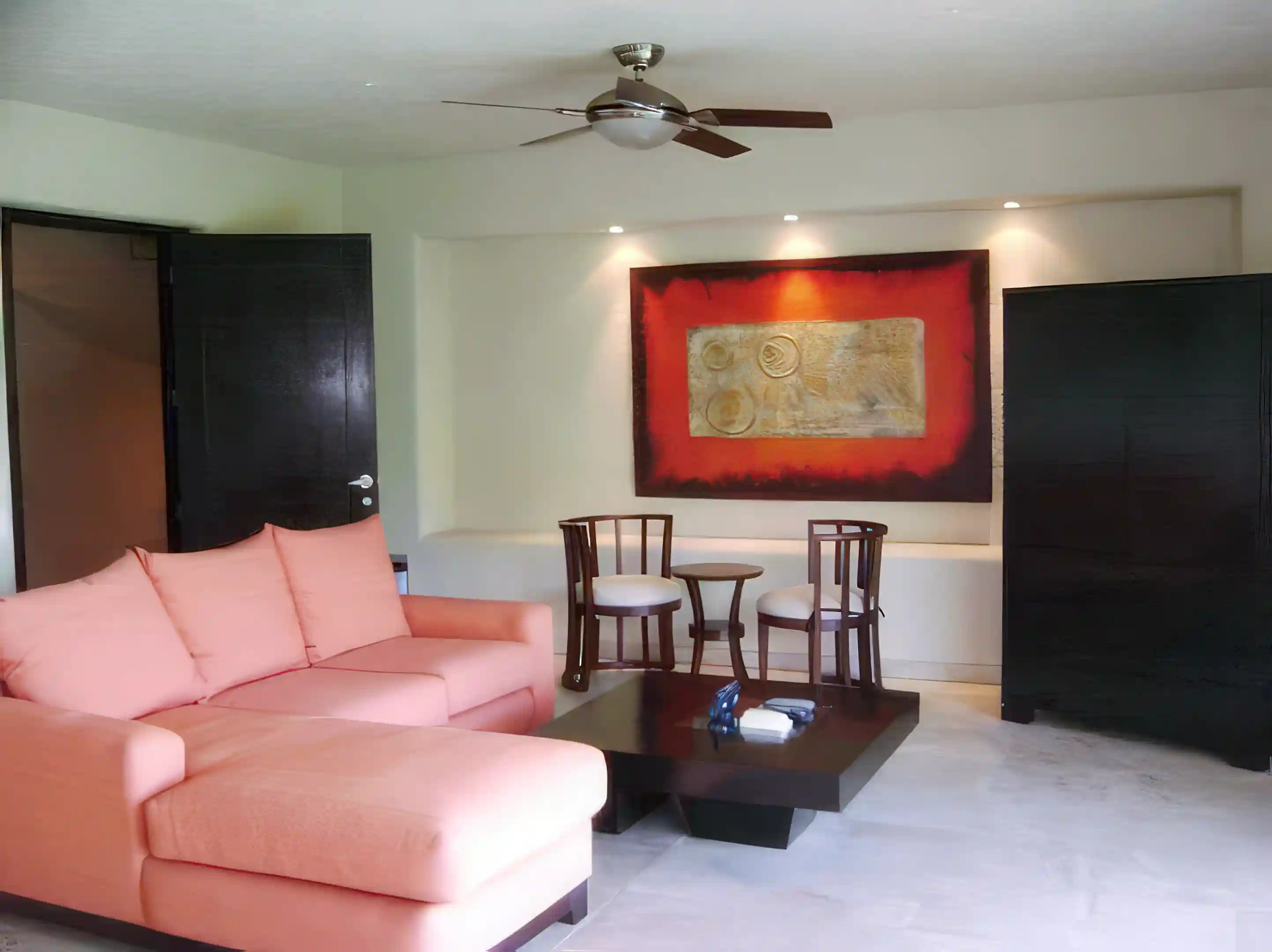 Master Lounge