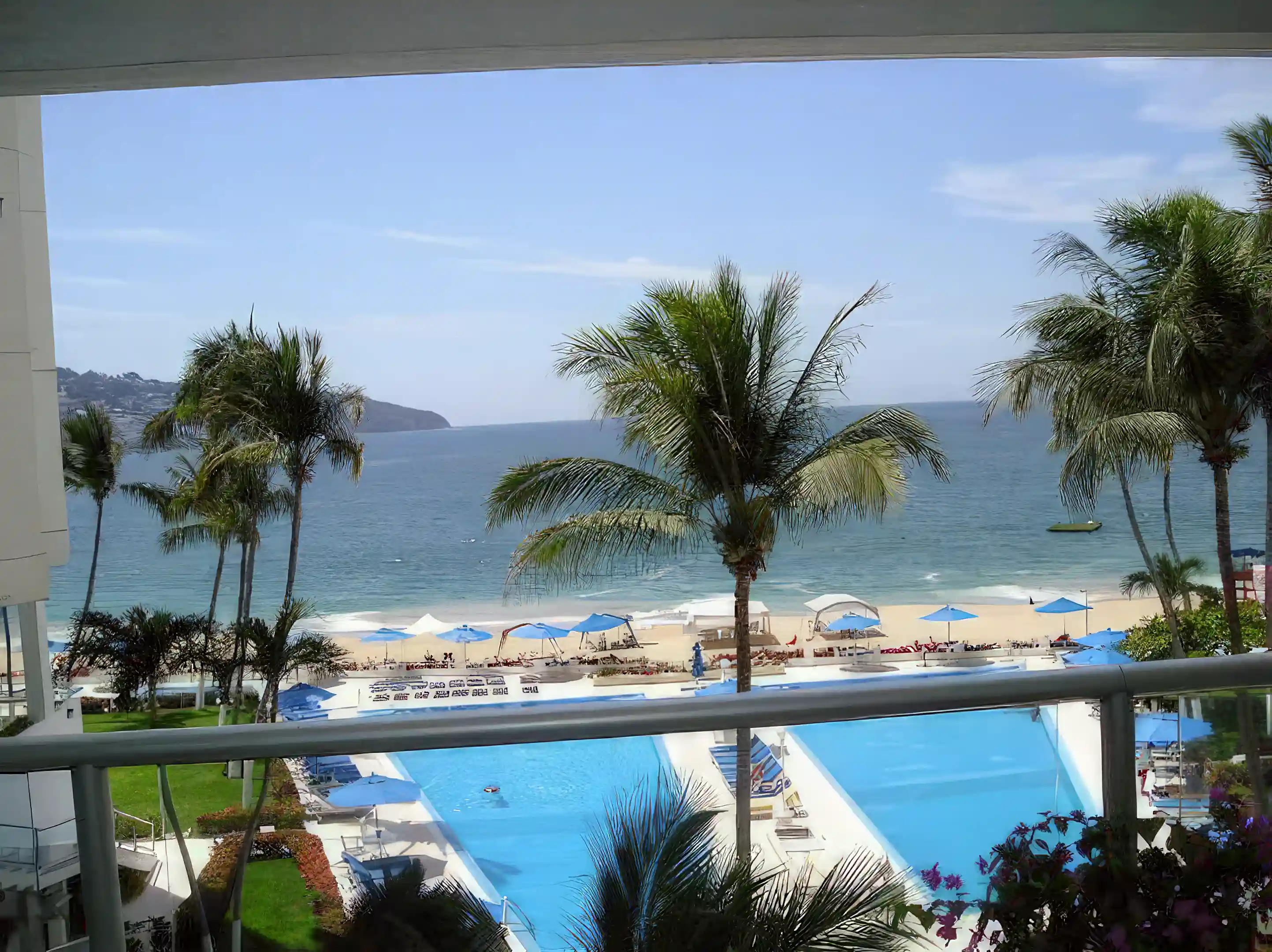 On Beach 3 Bedroom Condo for Sale in Acapulco, Guerrero, Mexico