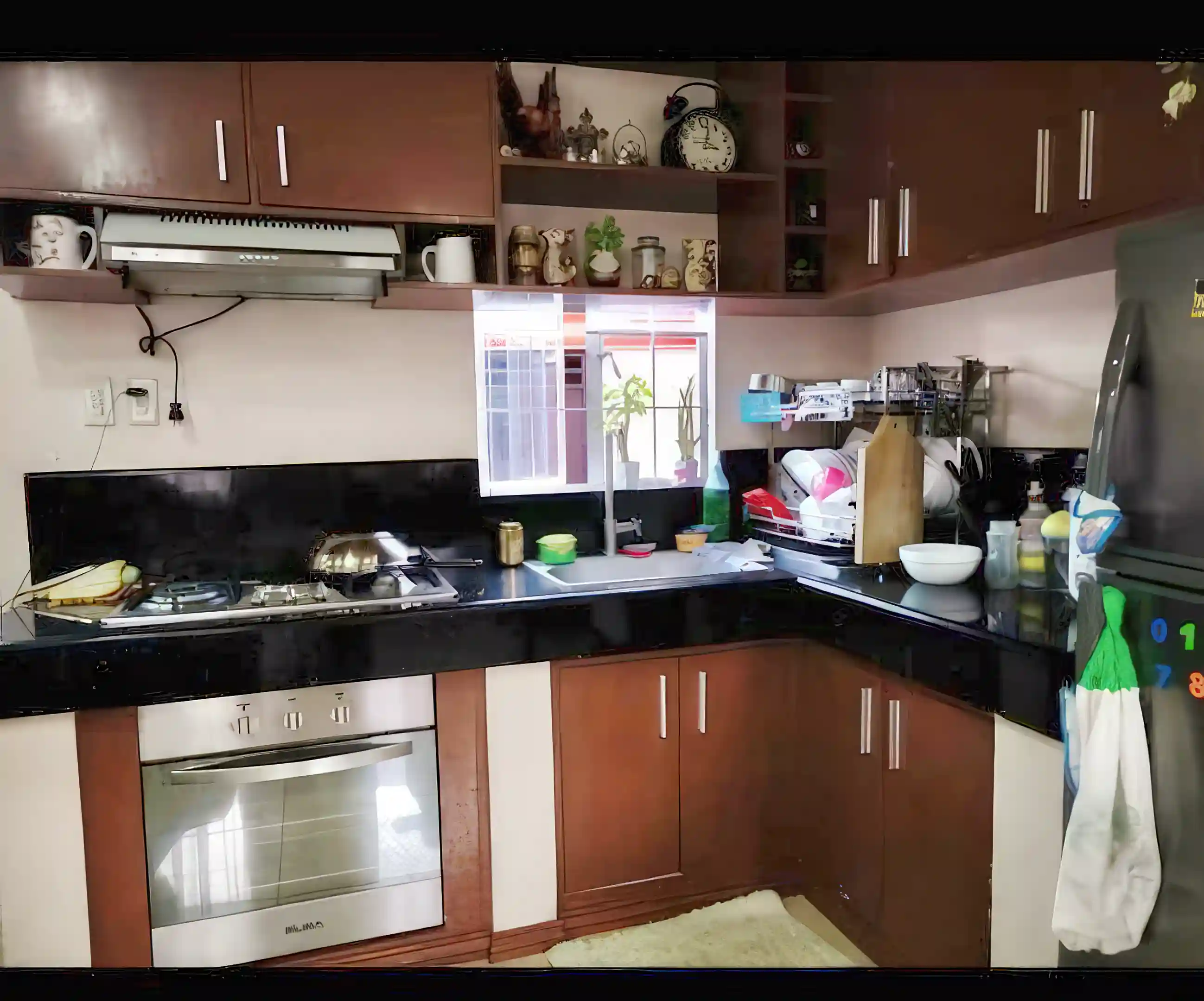Kitchen with new updates. All kitchen appliances stays with the...