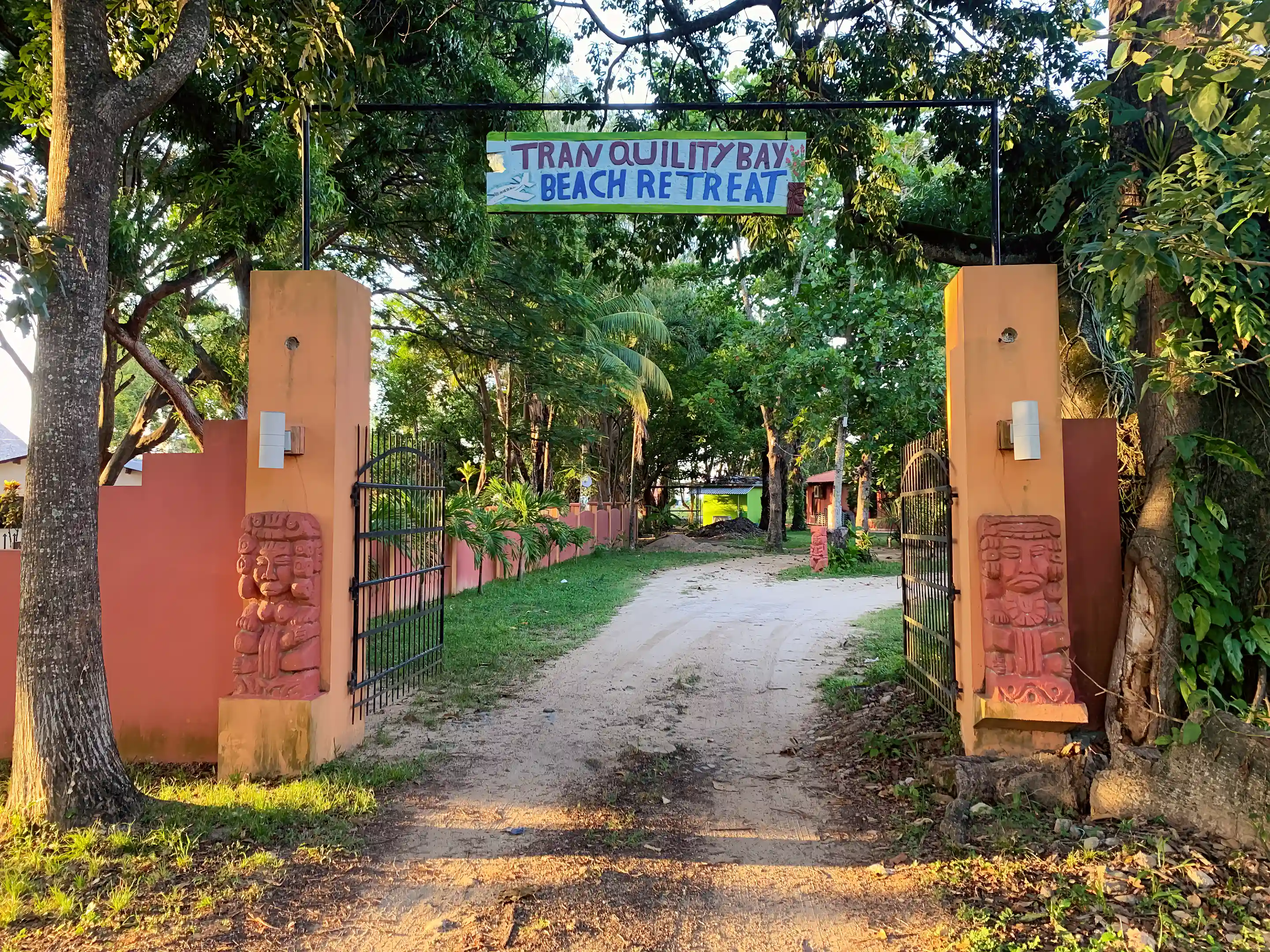 Entrance to Tranquility Bay Beach Retreat