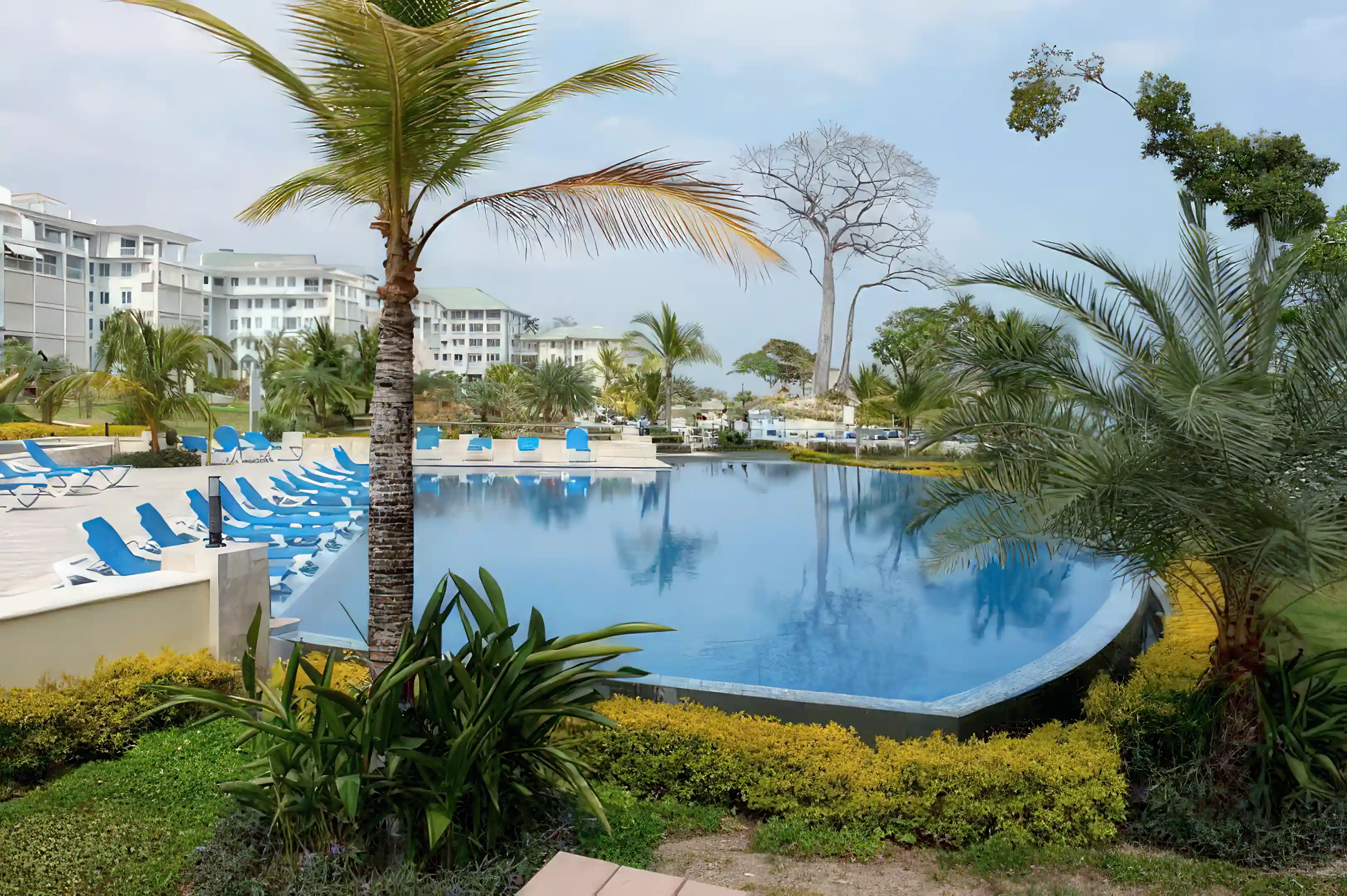 A swimming pool at the beacg
A swimmming pool by the...