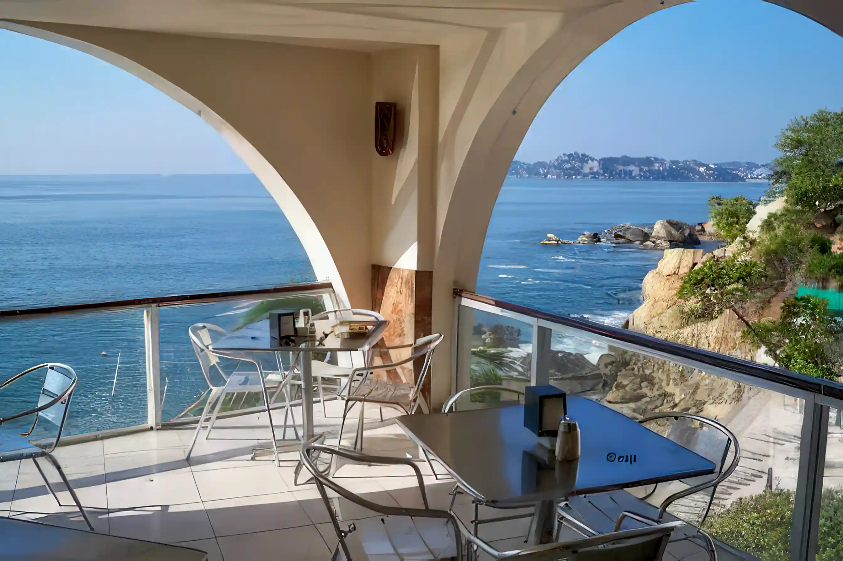 15. Restaurant - one of five off the lobby