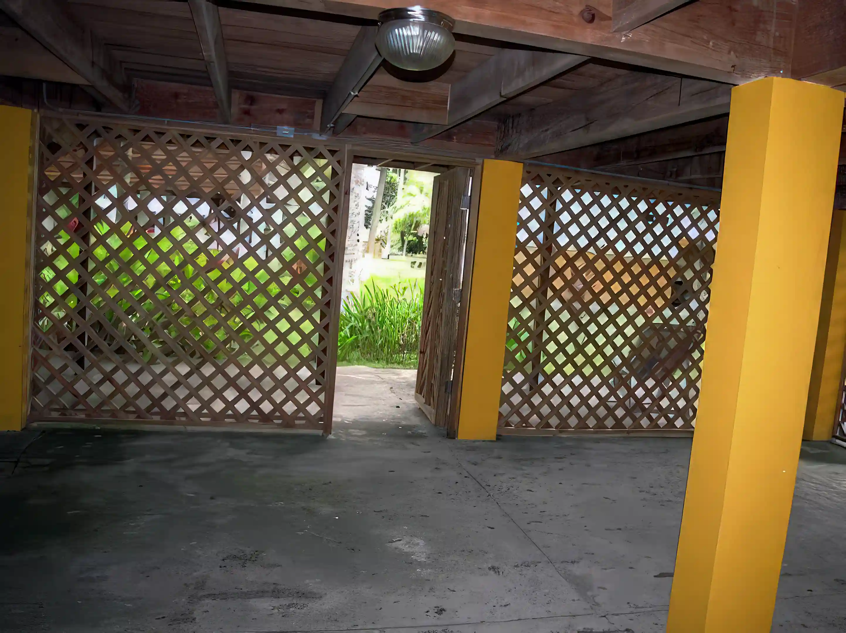 Man door to car port
