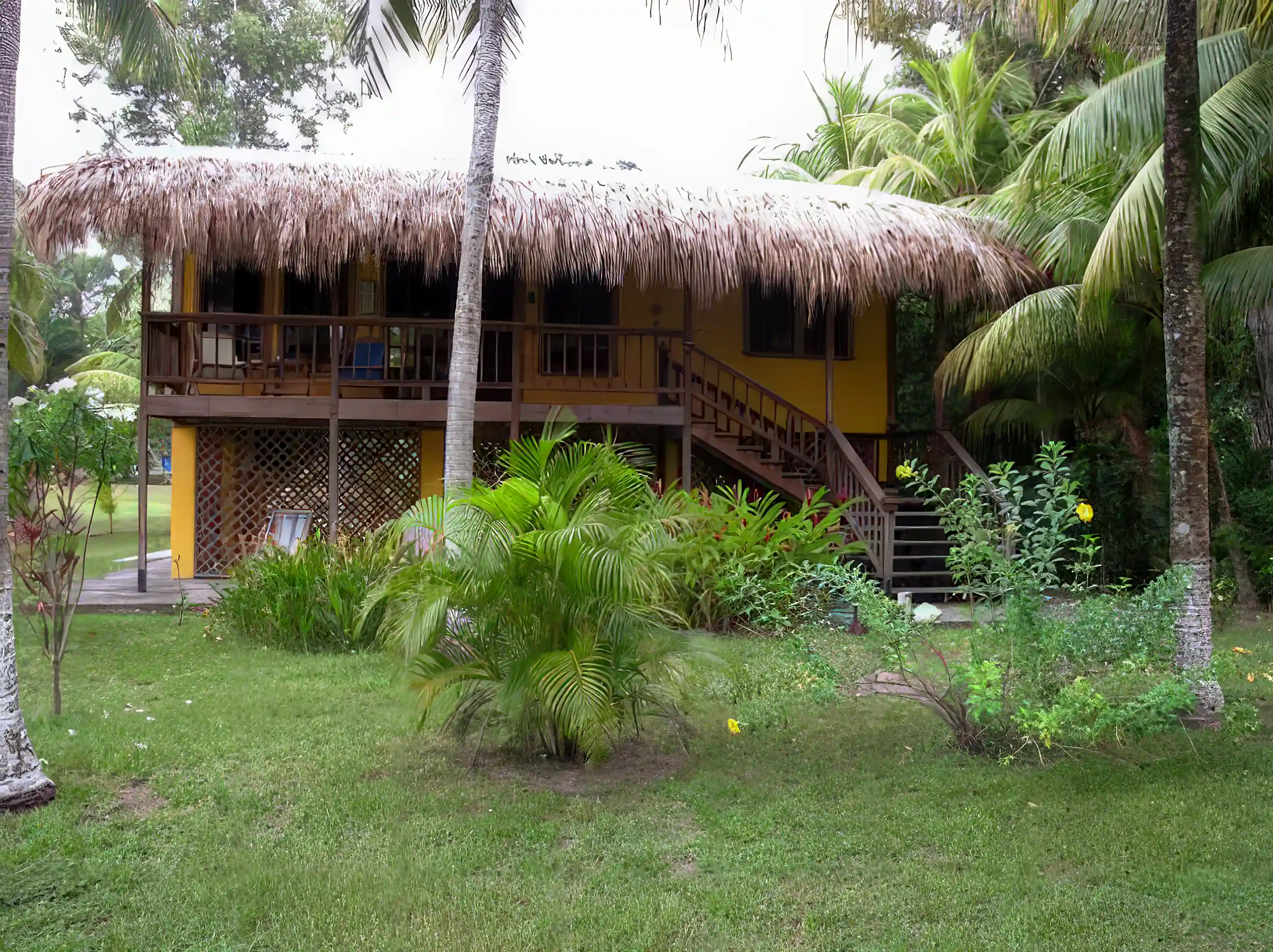 Beach House for Sale and Rent in La Ceiba, Atlantida, Honduras