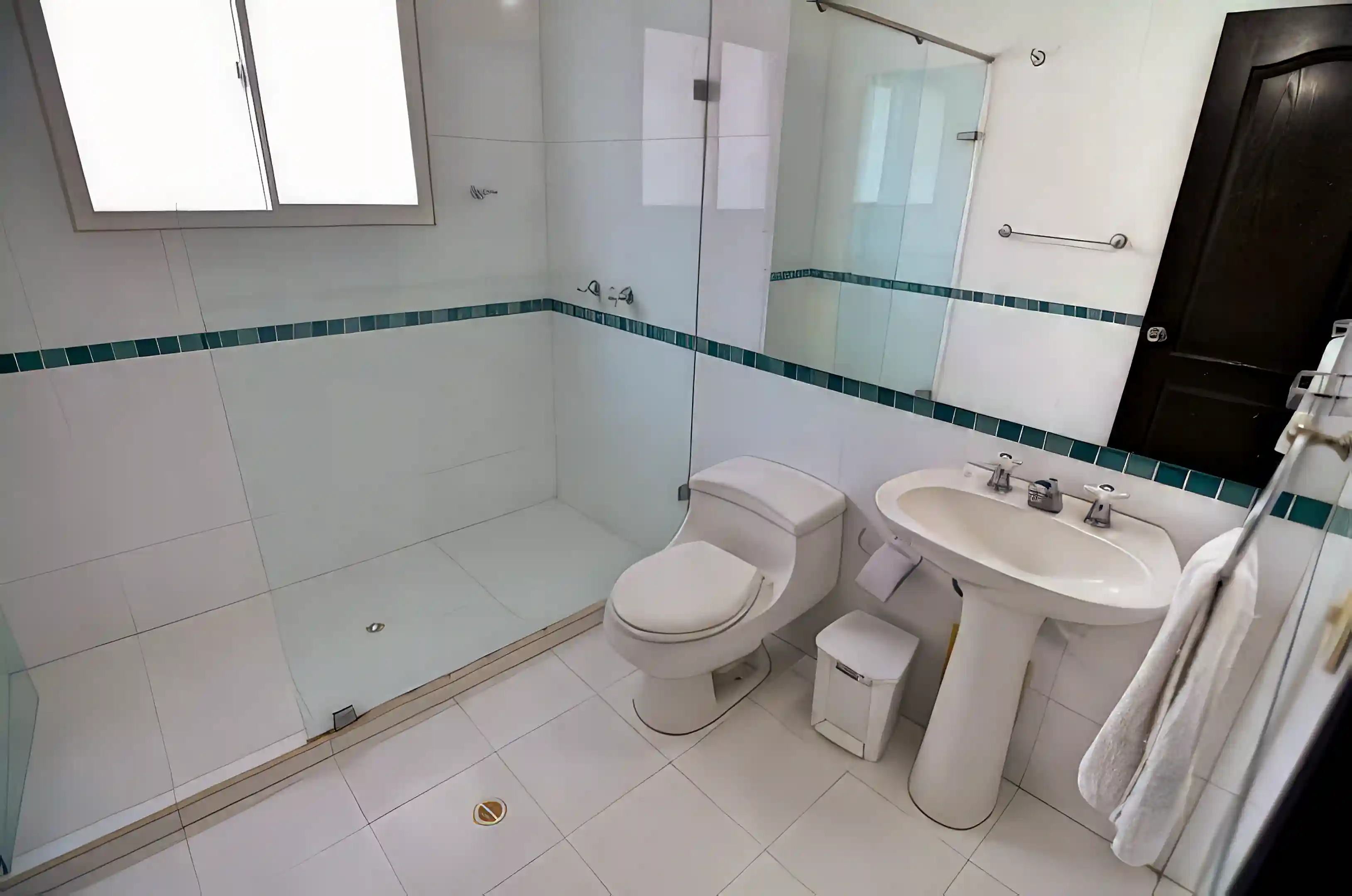 Beach House for Sale and Rent in Cartagena, Bolivar, Colombia