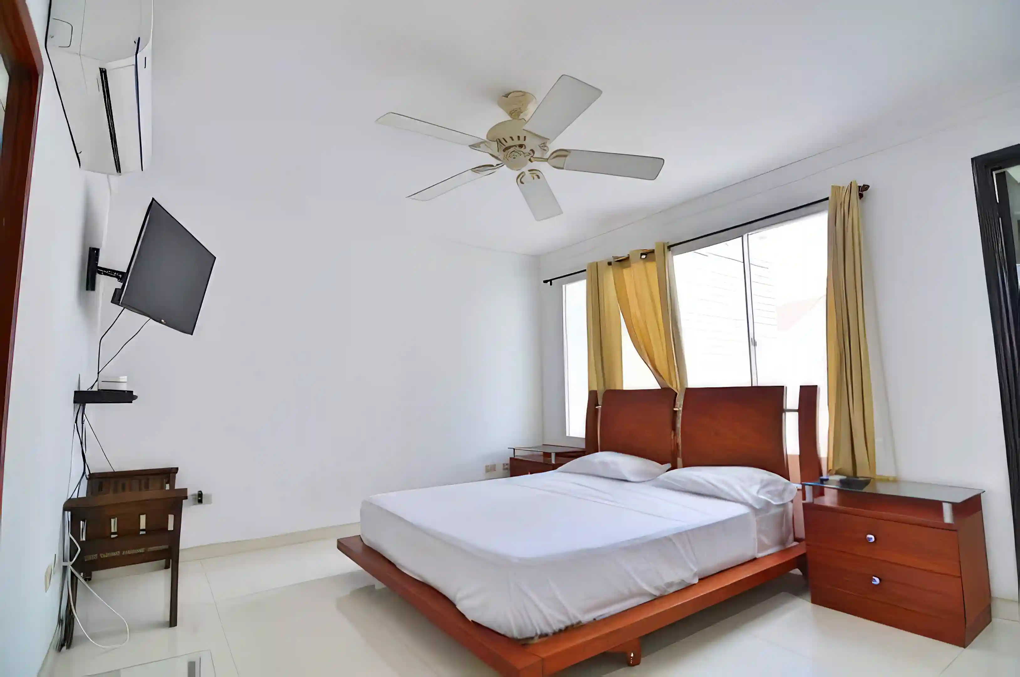 Beach House for Sale and Rent in Cartagena, Bolivar, Colombia