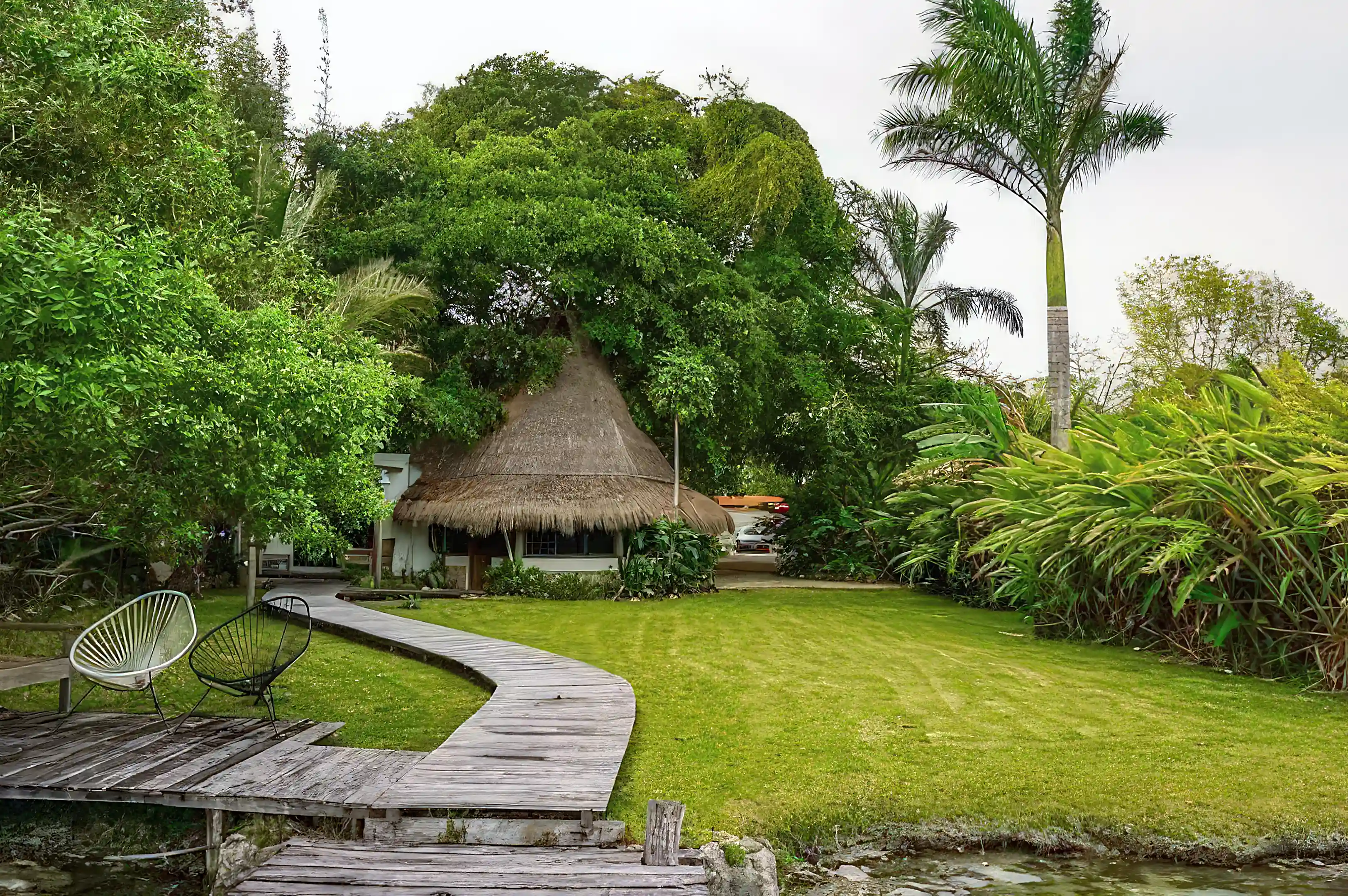 Lakefront Villa for Sale in Bacalar, Quintana Roo, Mexico