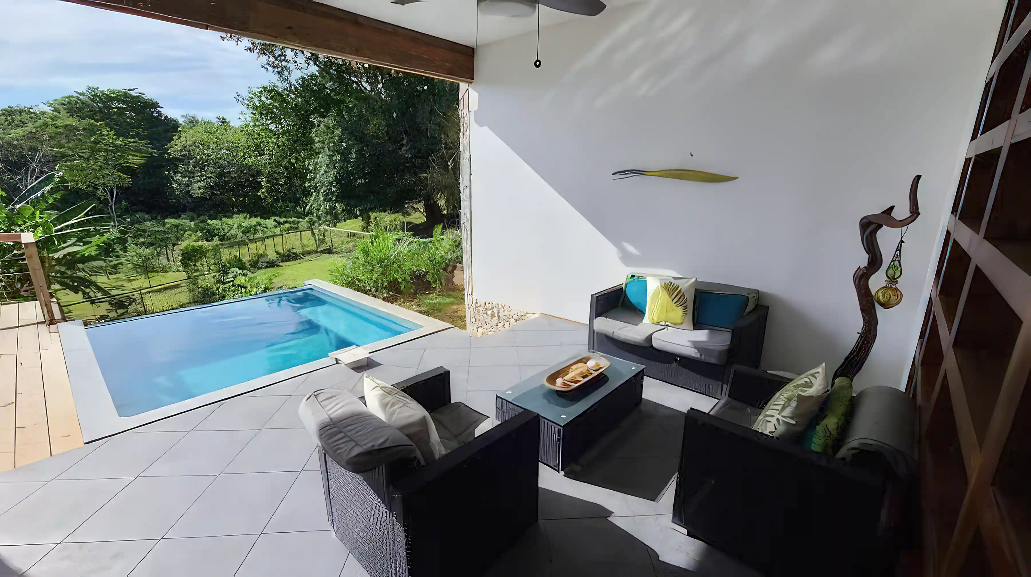 Home for Sale in Botan Drive, Utila, Bay Islands, Honduras