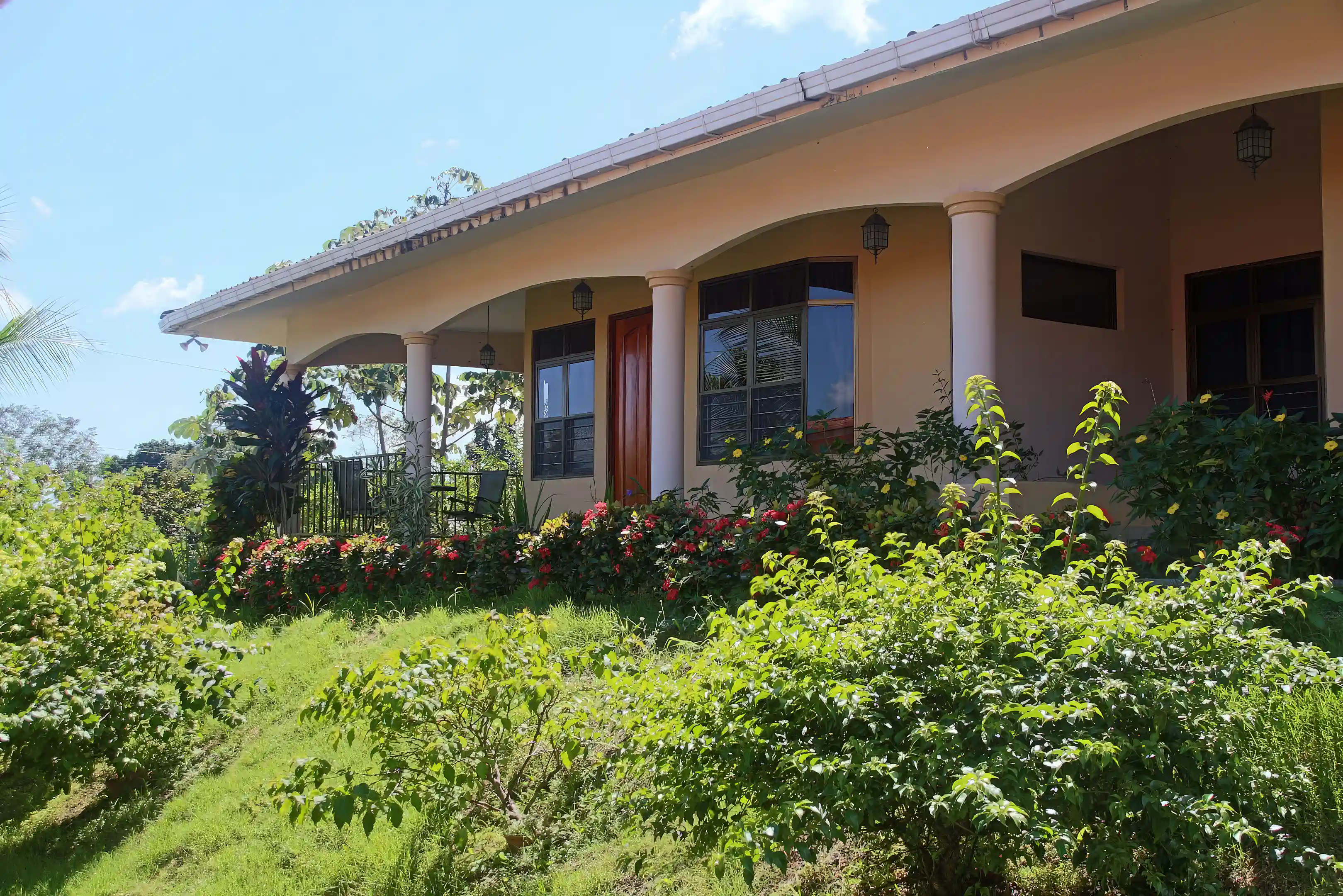 Gated Community Condo for Sale in Cuesta Del Sol Fase Ll, Colegio Morazan, David, Chiriqui, Panama