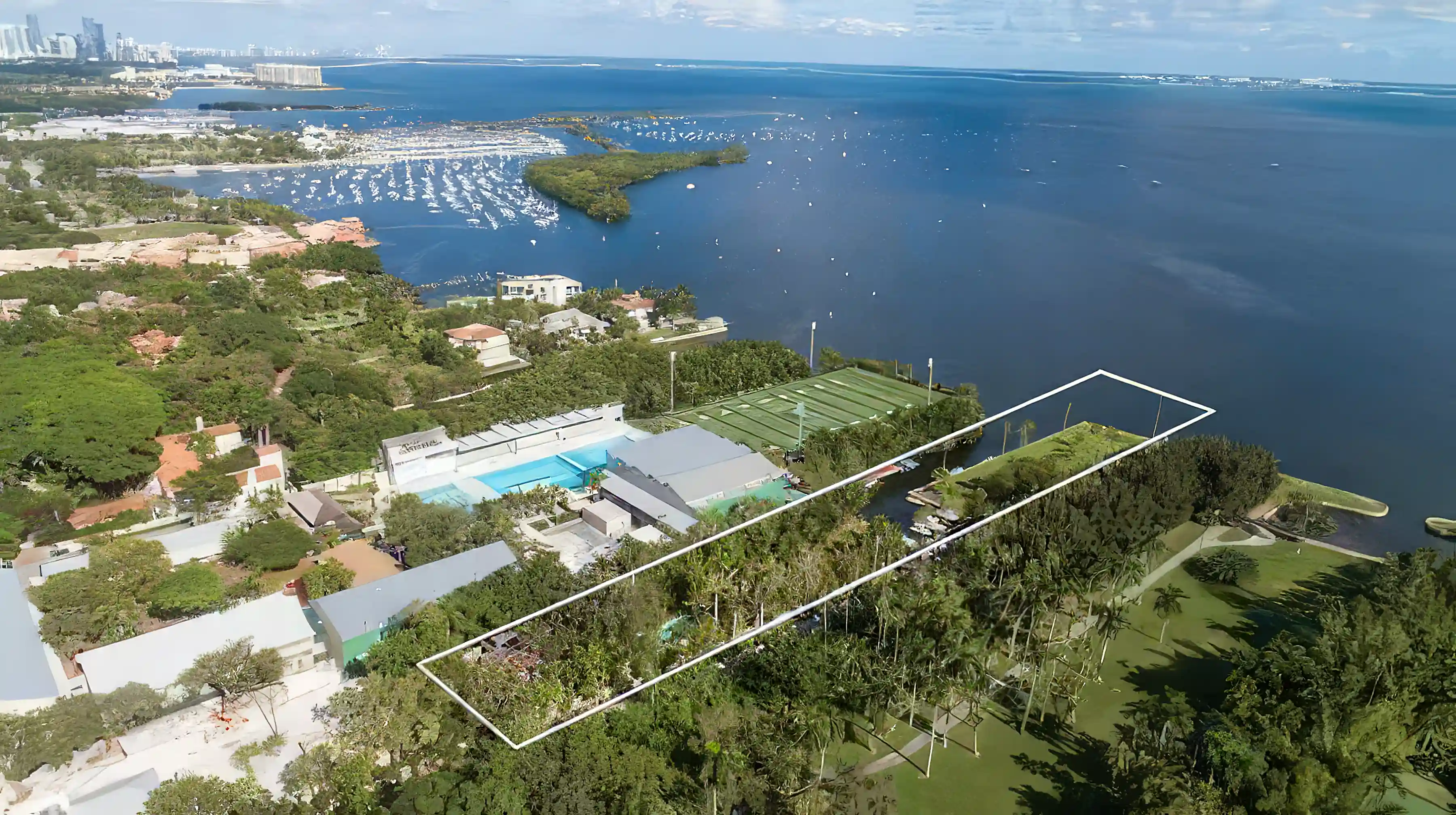 Bayfront Land for Sale in 3187 Royal Road, Coconut Grove, Florida, USA