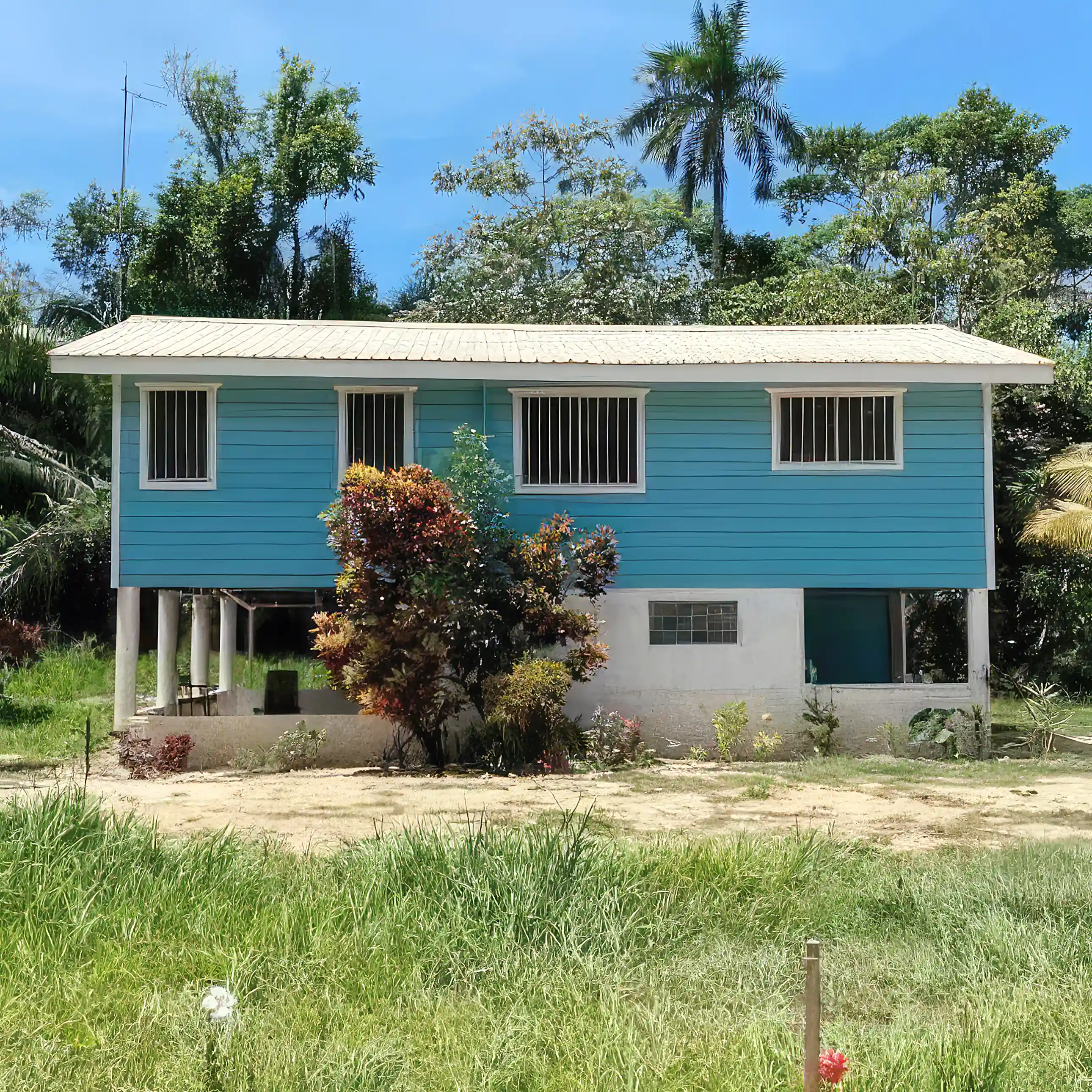 One Bedroom Home for Sale in Lot 4 Sittee River Road, Hopkins, Stann Creek, Belize