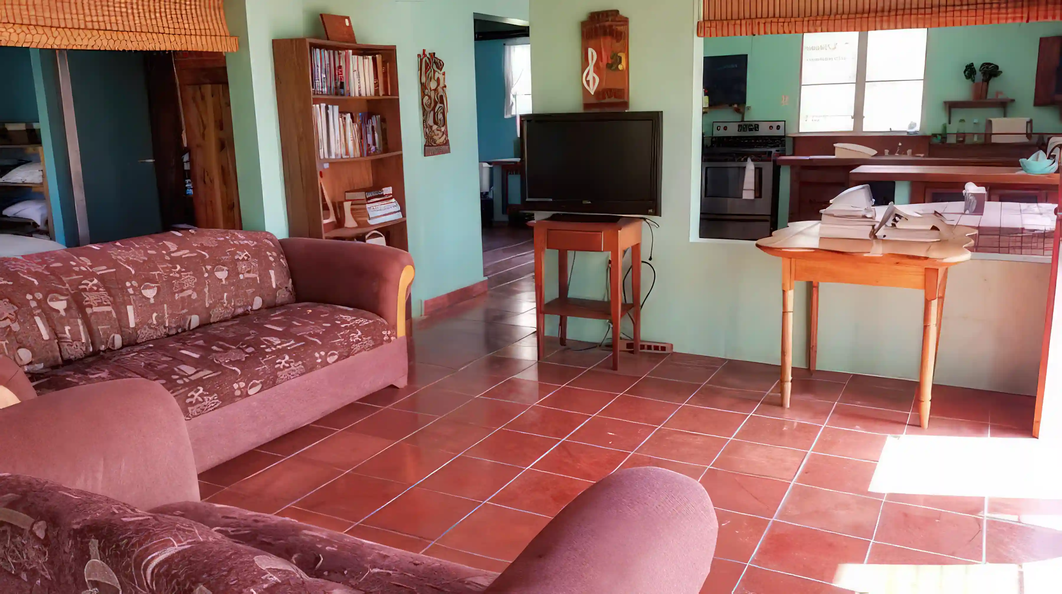2nd floor apartment living room with view into kitchen