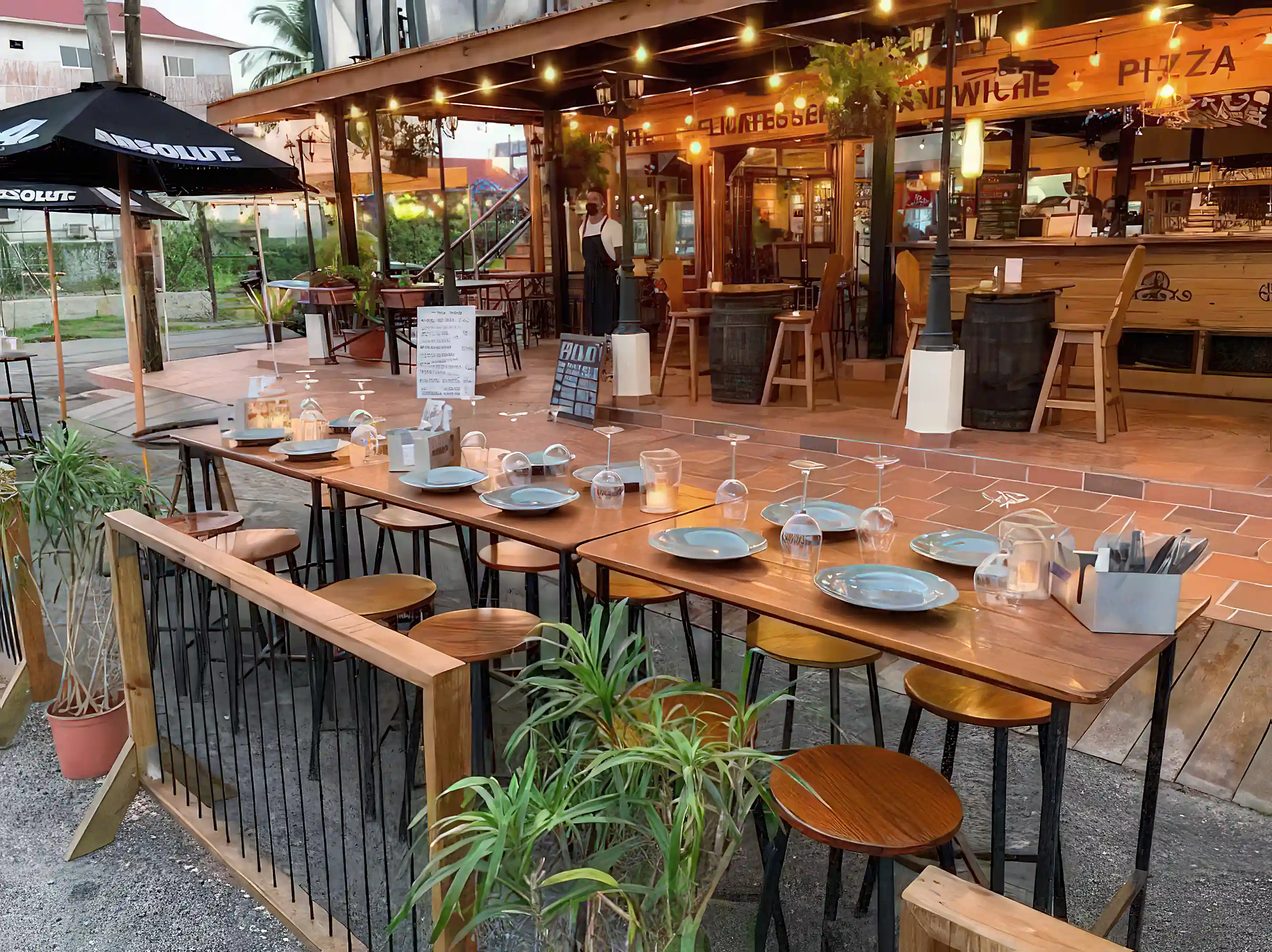 Bar Restaurant for Sale in Calle 3Ra, Isla Colon, Bocas Del Toro, Panama