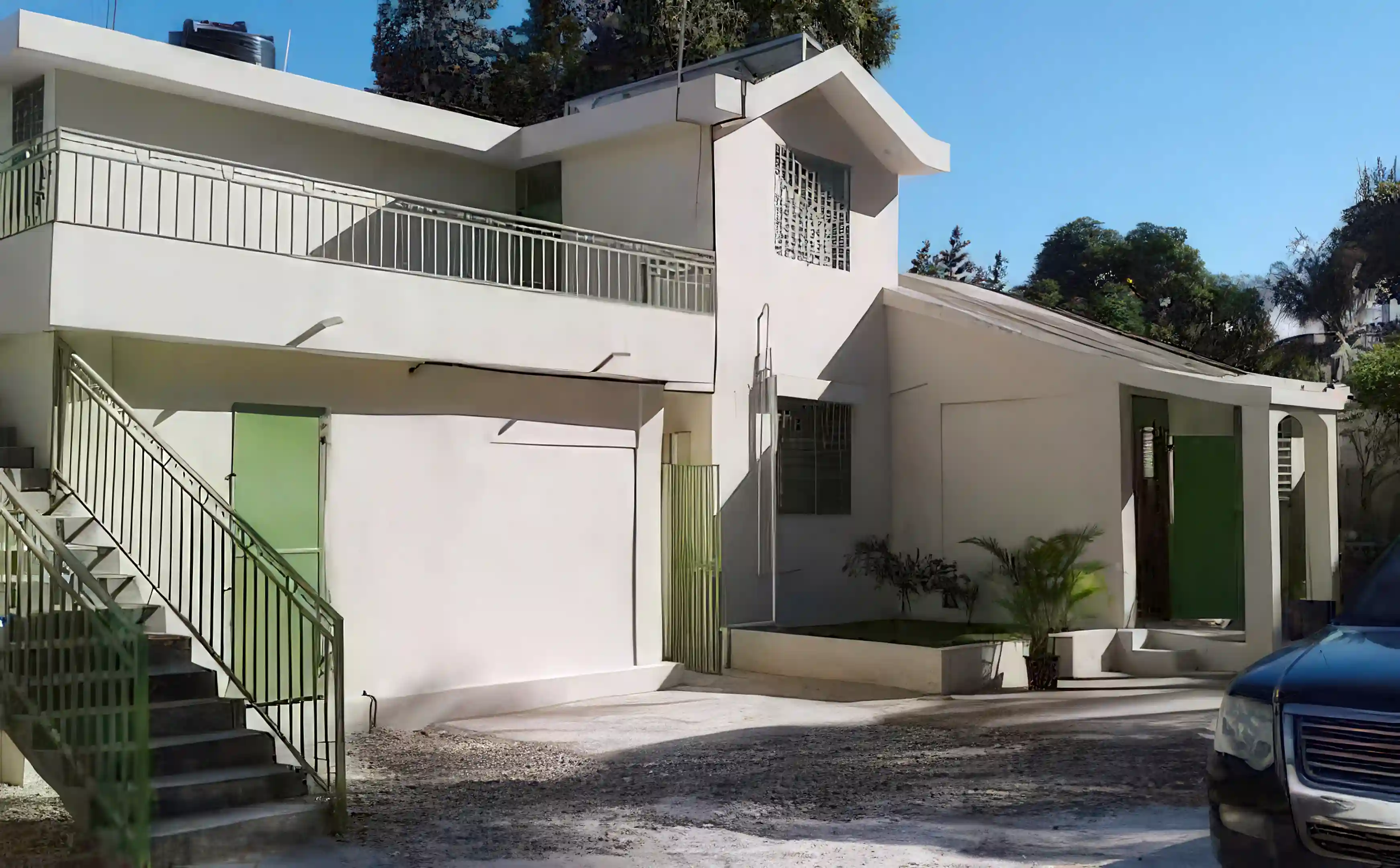 Residential for Sale and Rent in Santo 8 # 21, Croix-Des-Bouquets, Santo, Haiti