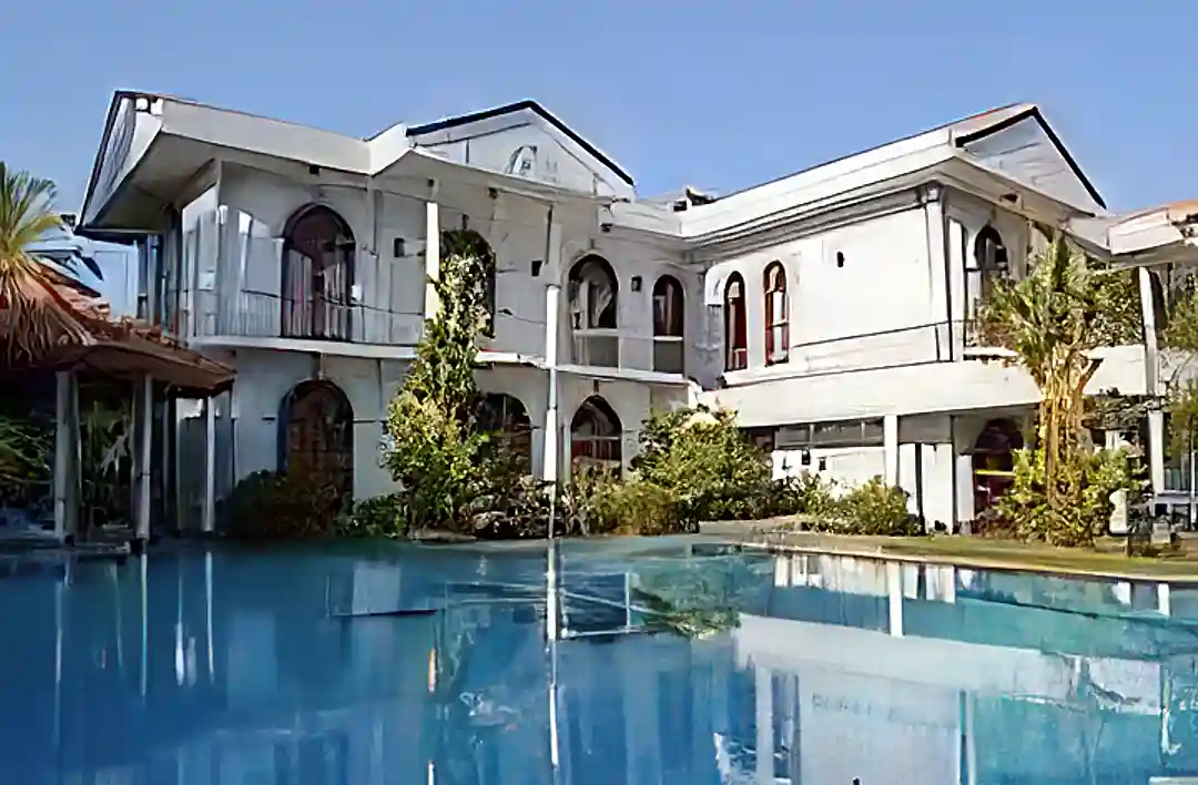 16 Room Hotel for Sale in Kaluwamodara, Aluthgama, Western Province, Sri Lanka