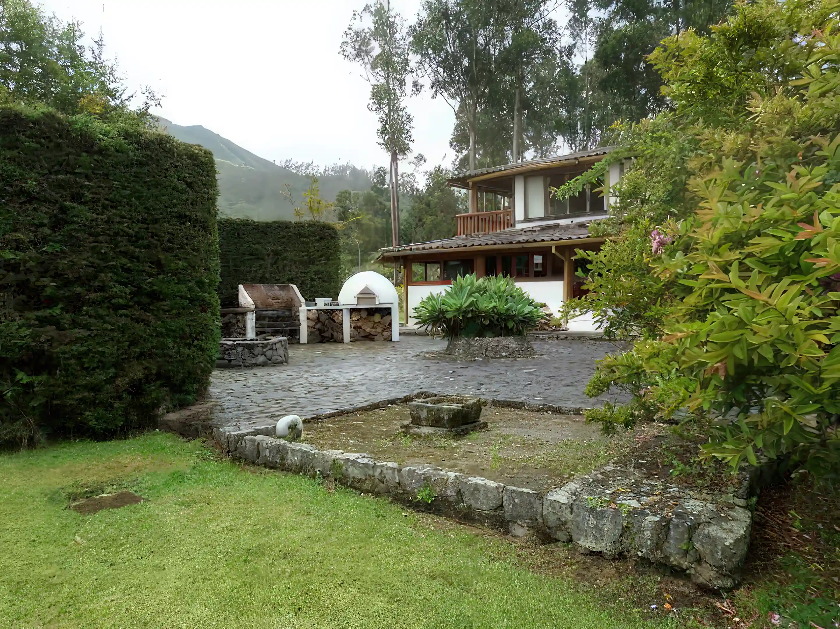 Large Rural Home for Sale and Rent in Santa Rosa De Tejar,ibarra