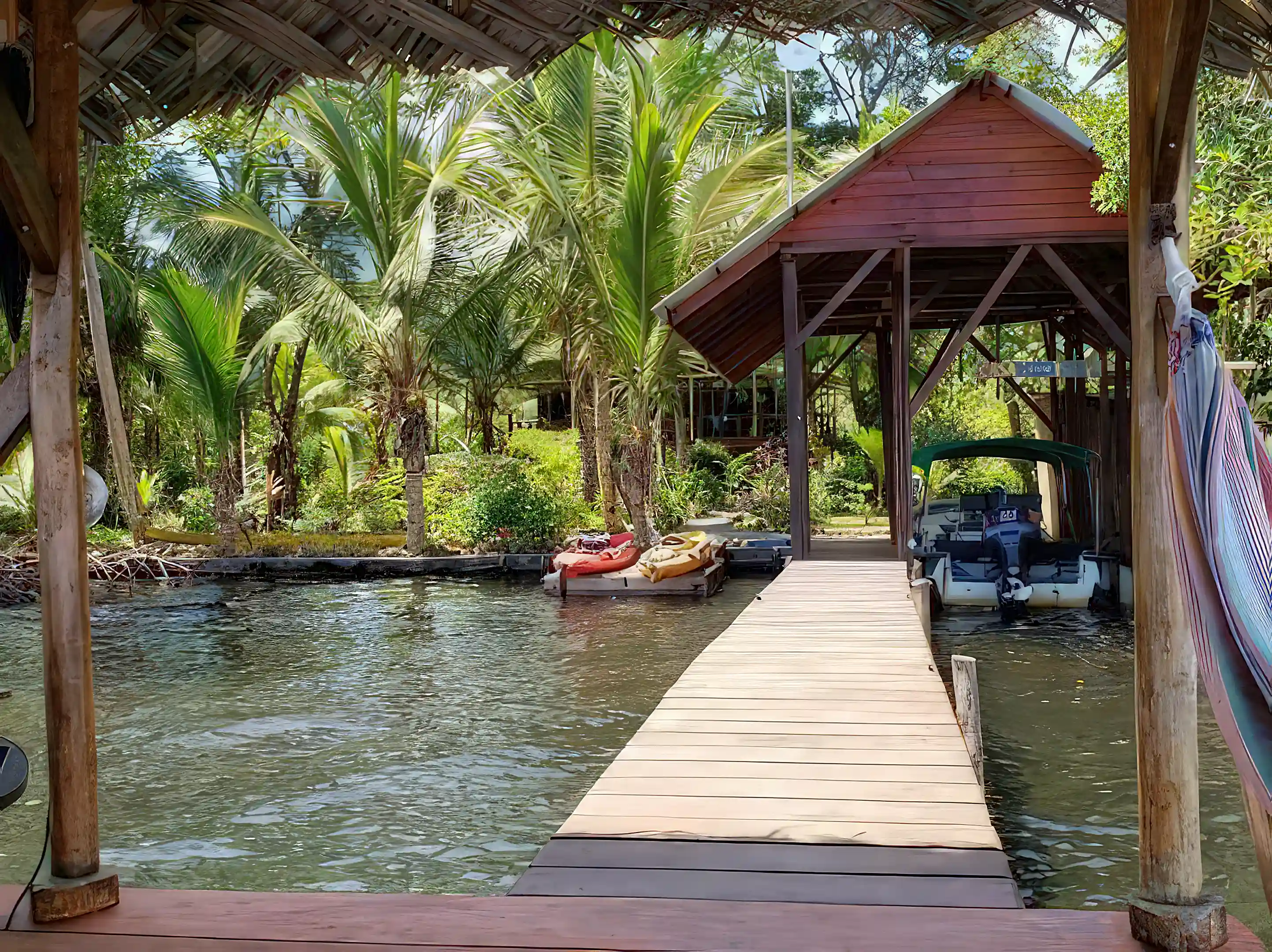 Island Home for Sale in Bocas Del Toro, Panama Viviun