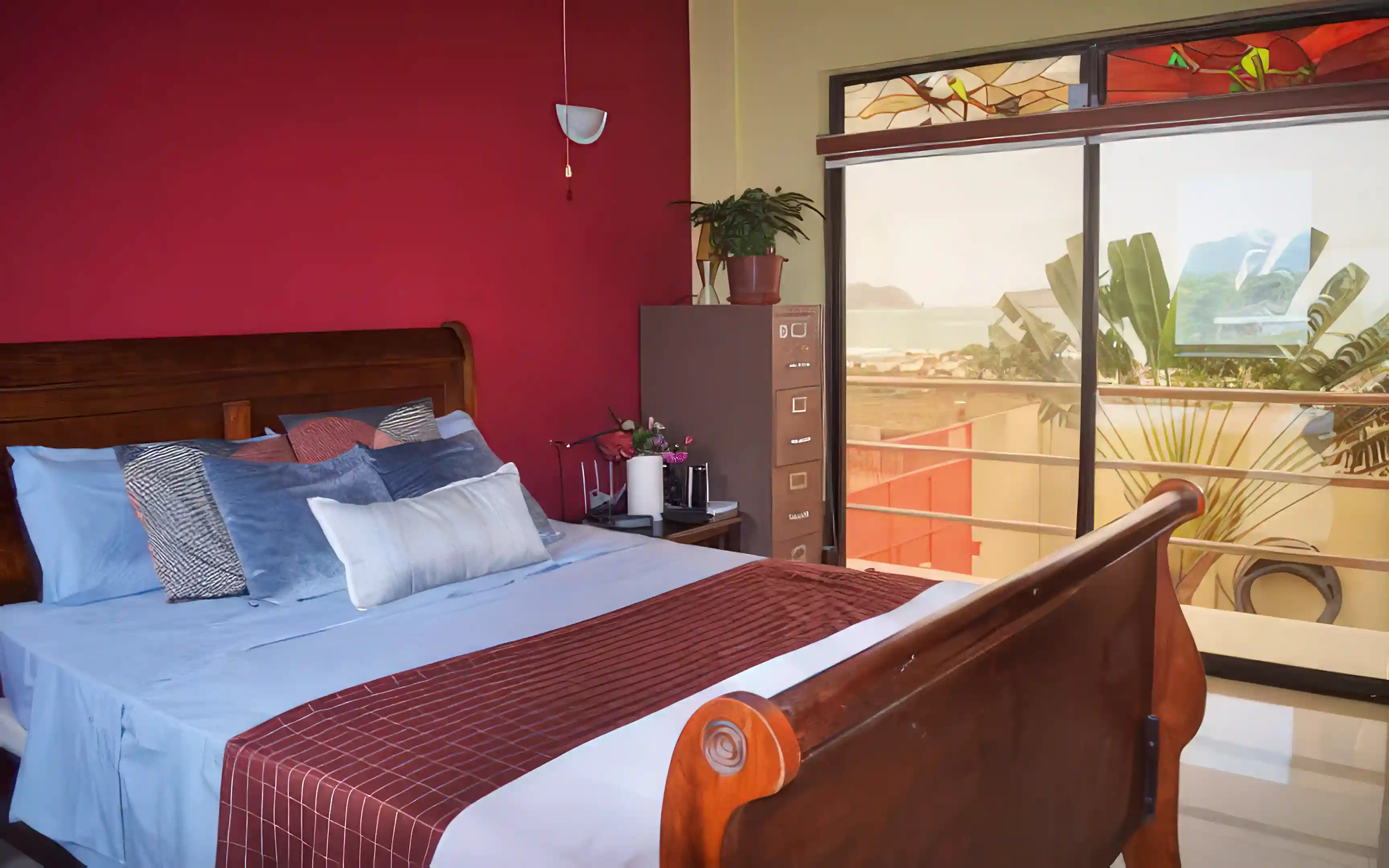 Home for Sale in Puerto Cayo, Manabi, Ecuador Viviun