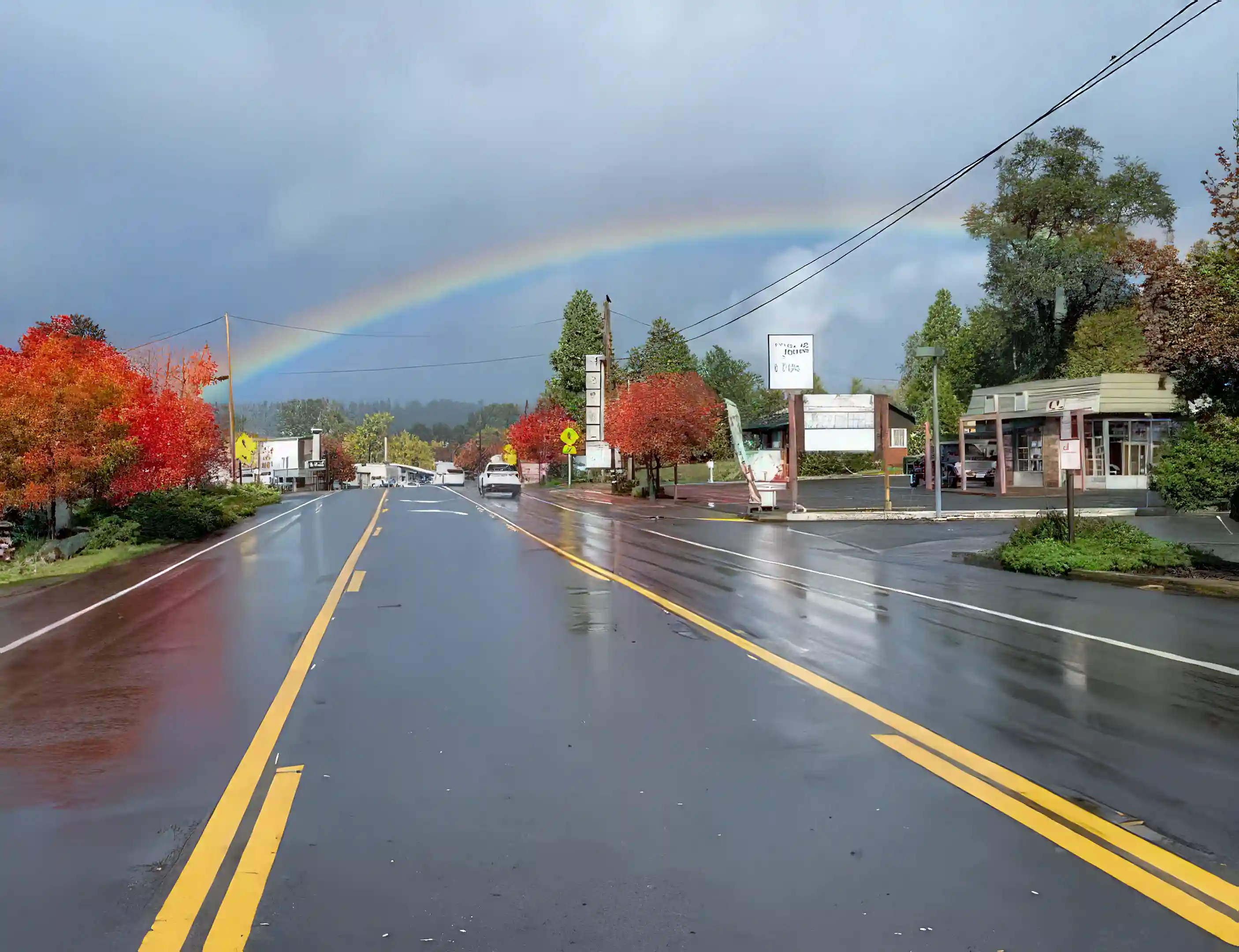 Commercial for Sale in 44930 Hwy 101 N Laytonville California, Laytonville, California, USA