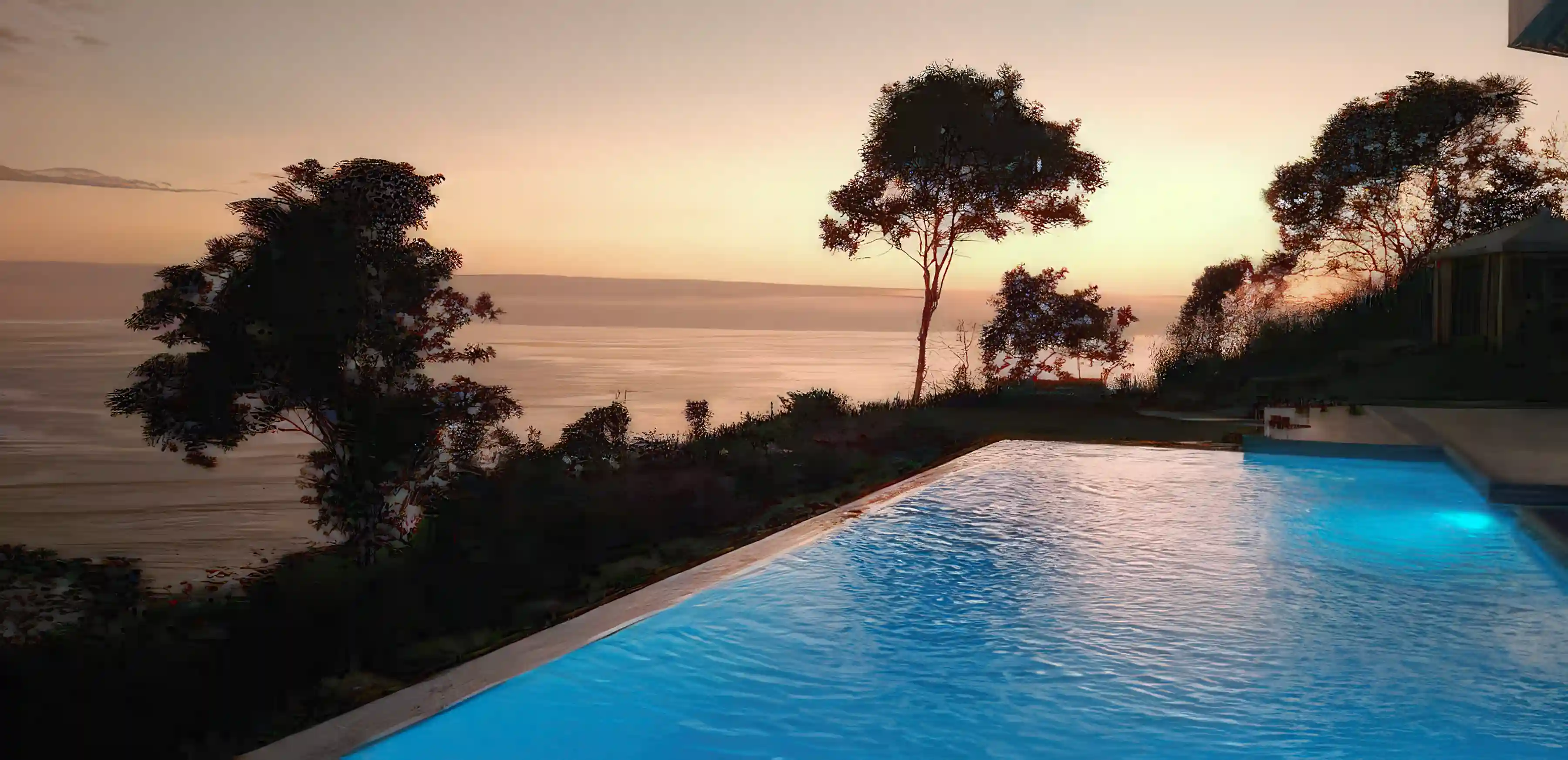 Beach Home for Sale in Canoa, Manabi, Ecuador