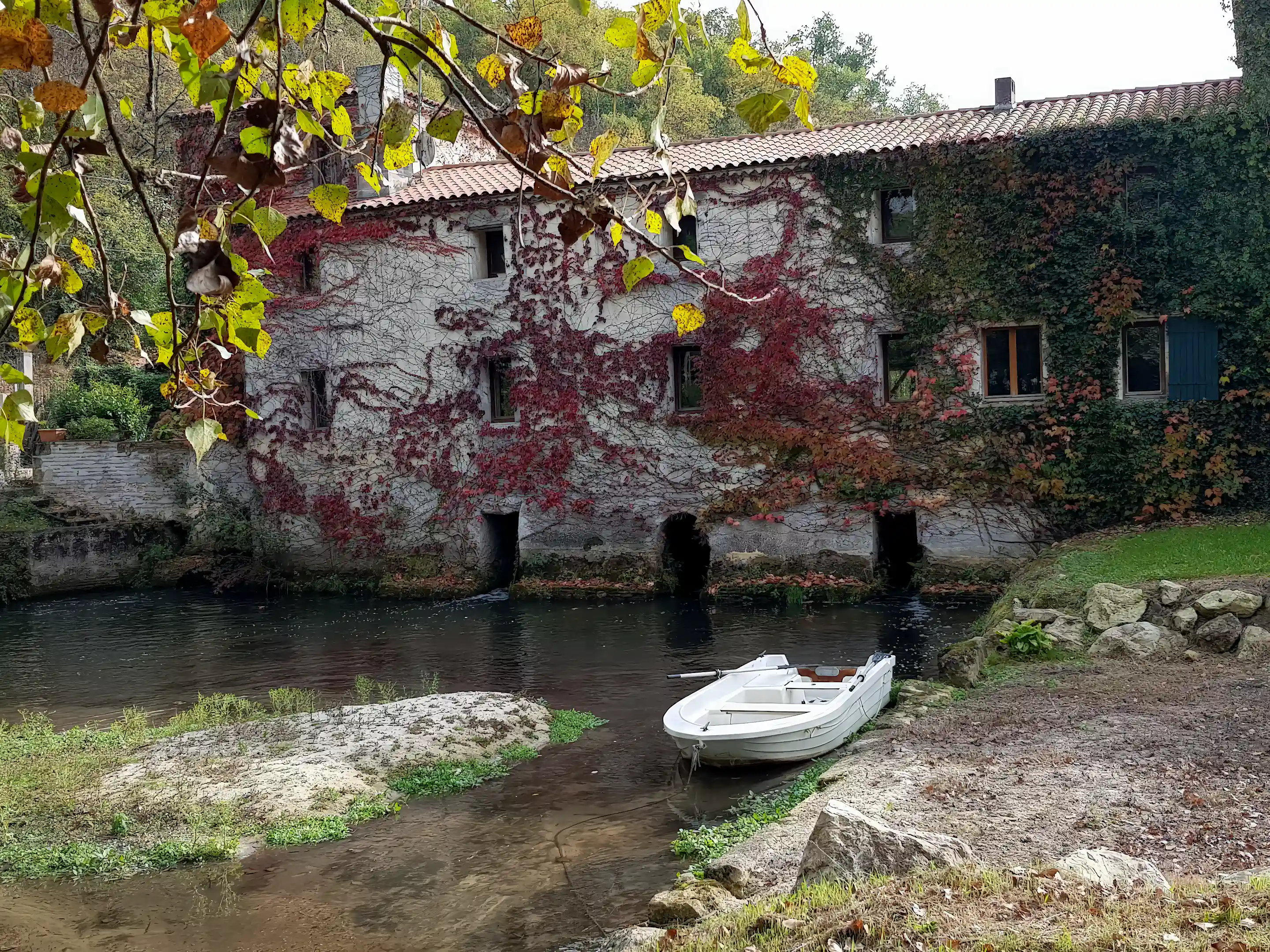 Hotel for Sale in Le Moulin Trival, Marmande, Lot Est Garonne, France