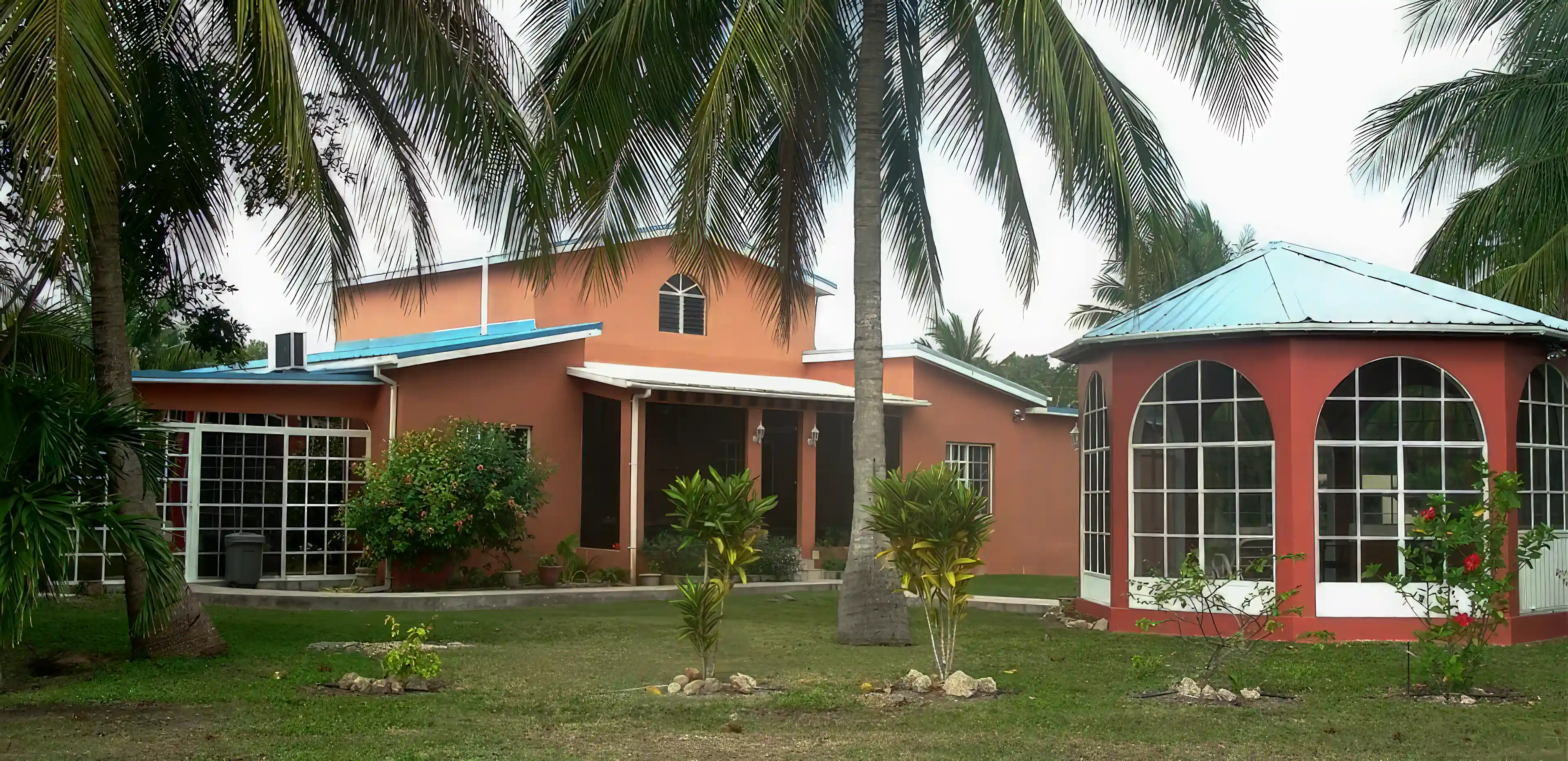 Tropical House for Sale in Consejo Shores, Corozal, Belize Viviun