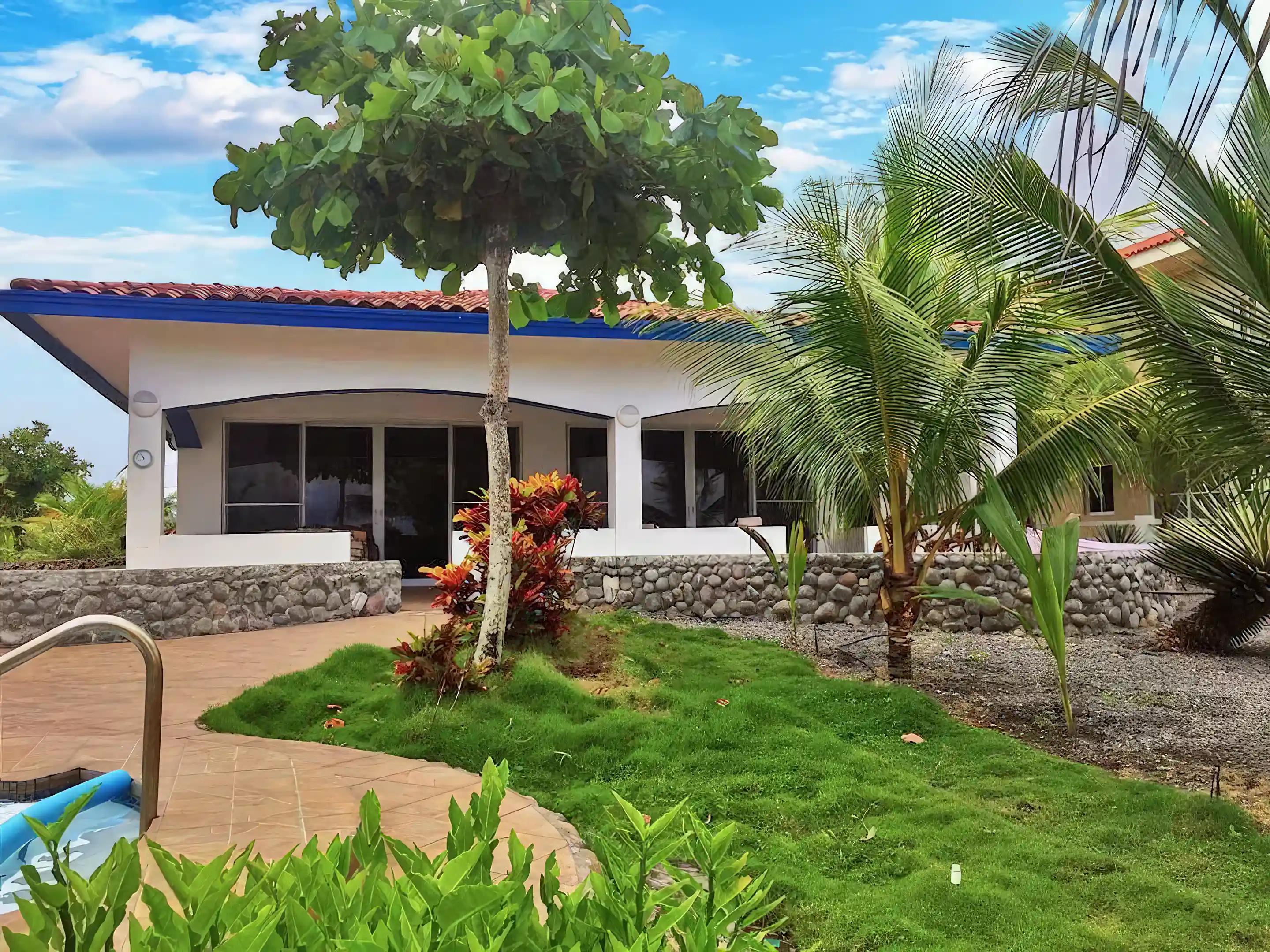 Home for Sale in Alanje, Chiriqui, Panama