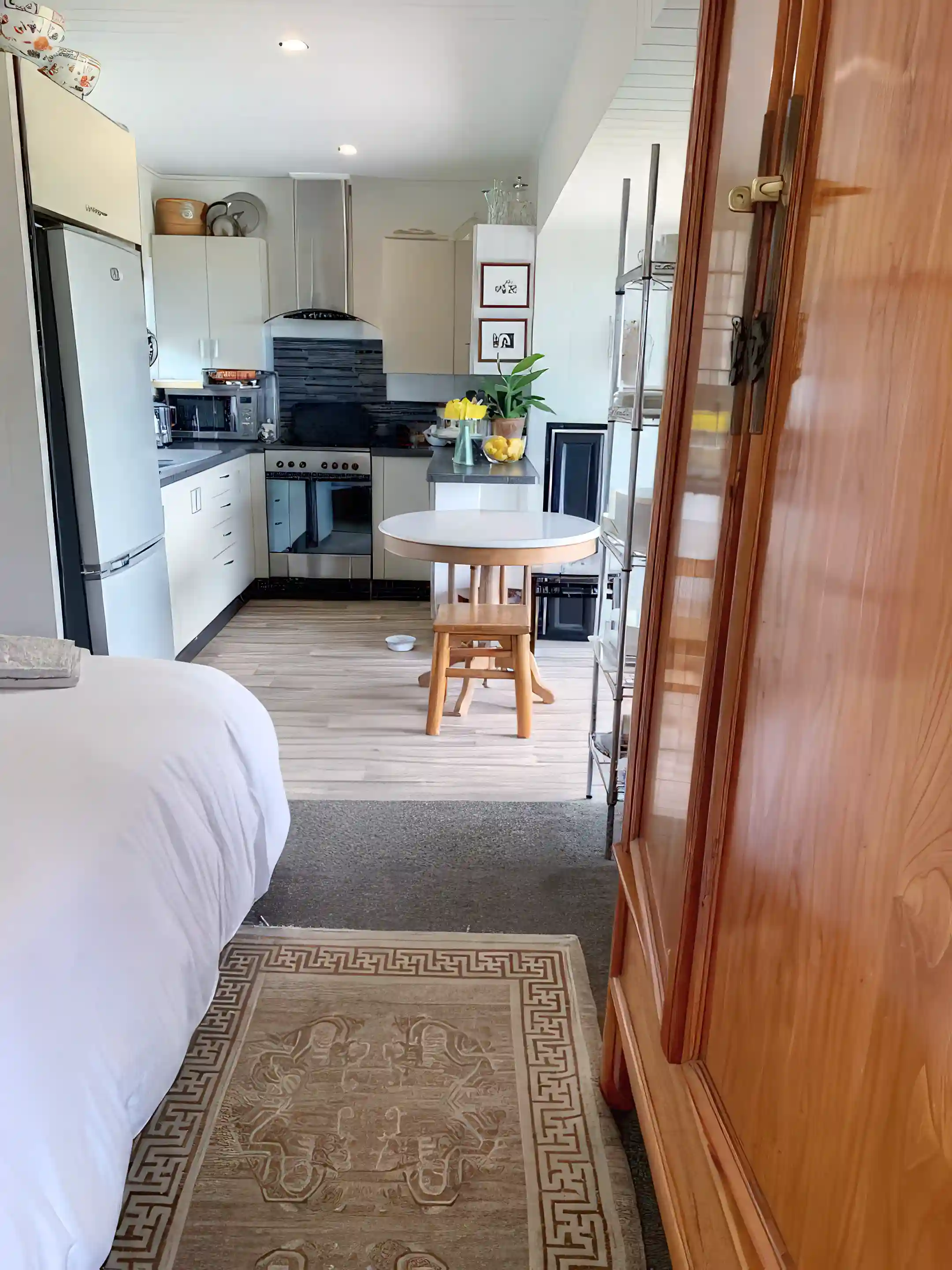 Lounge to kitchen.