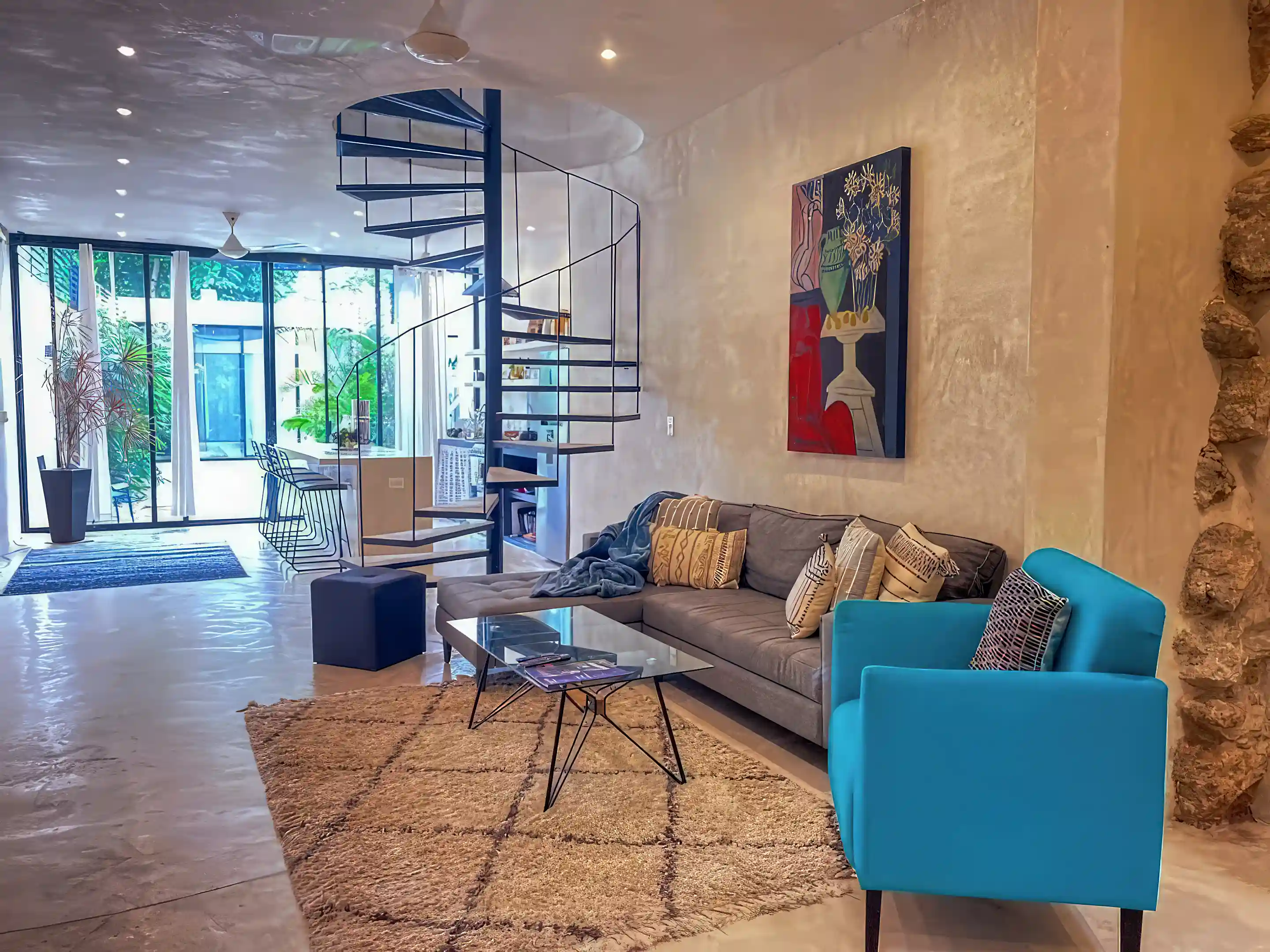 Living area to Kitchen and Pool