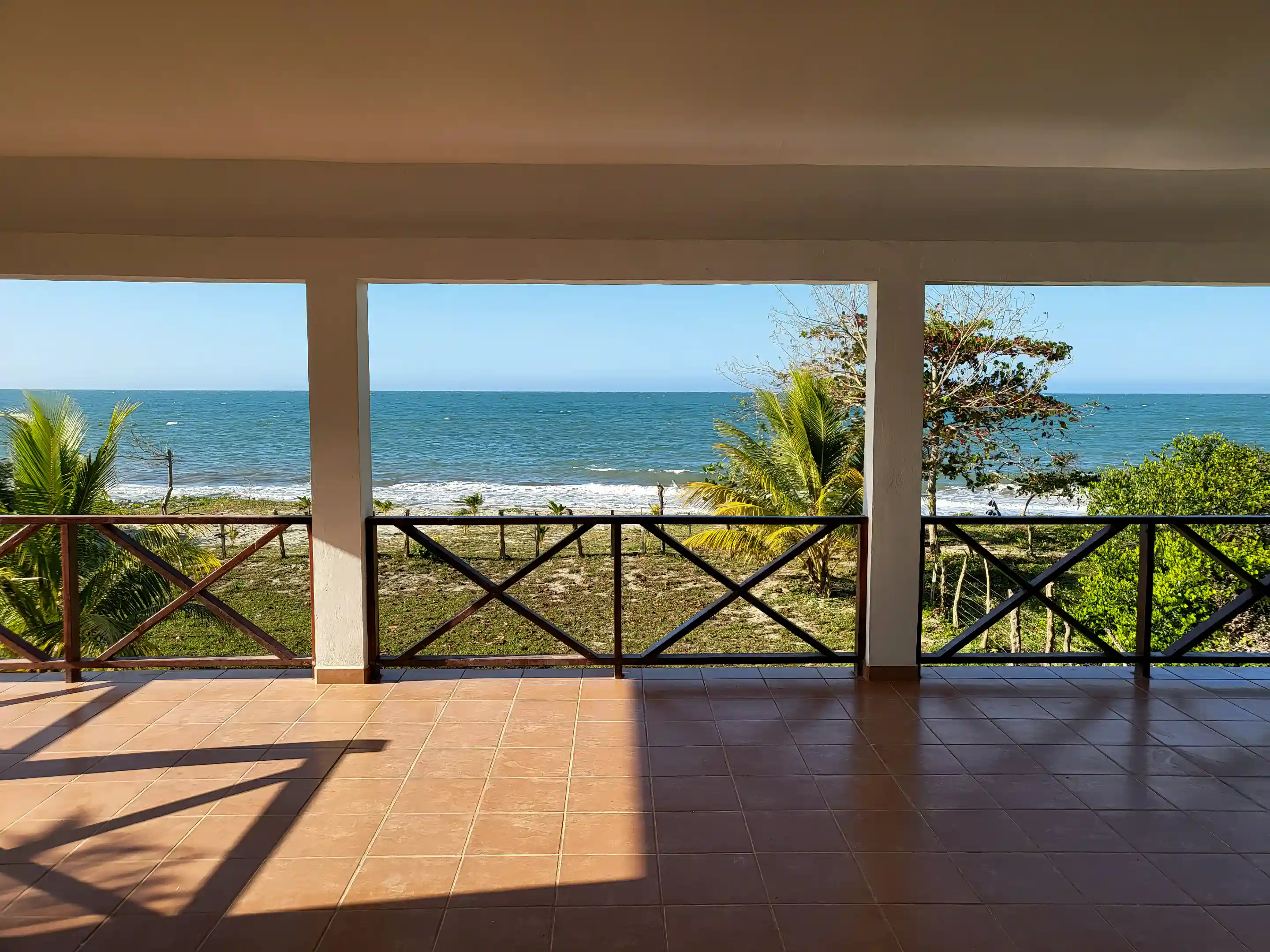 Beachfront Home for Sale in Colonia Brisas Del Mar, Balfate, Colon, Honduras