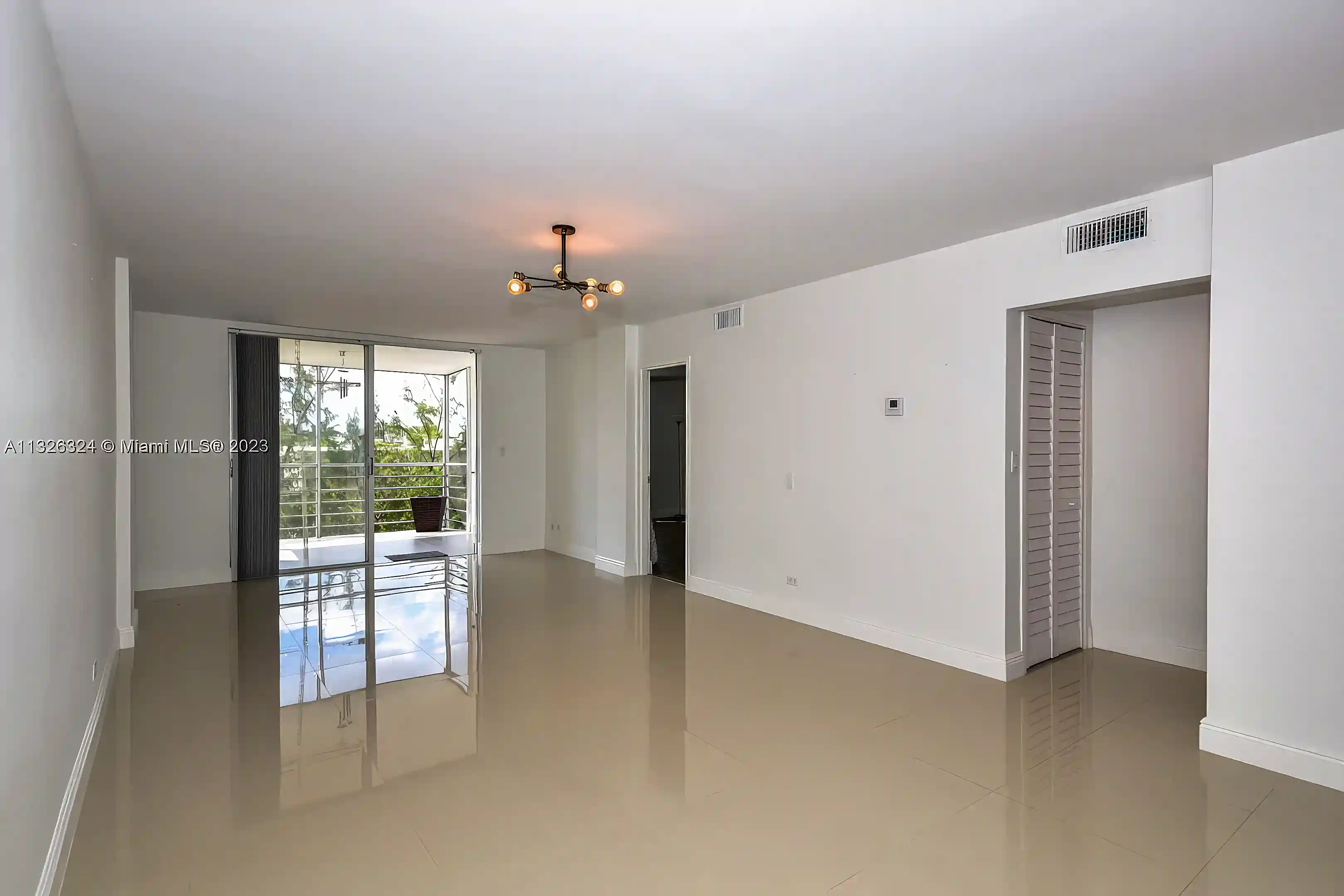 2 Bed, 2 Bath Waterfront Condo for Sale in 3660 Ne 166th St 402