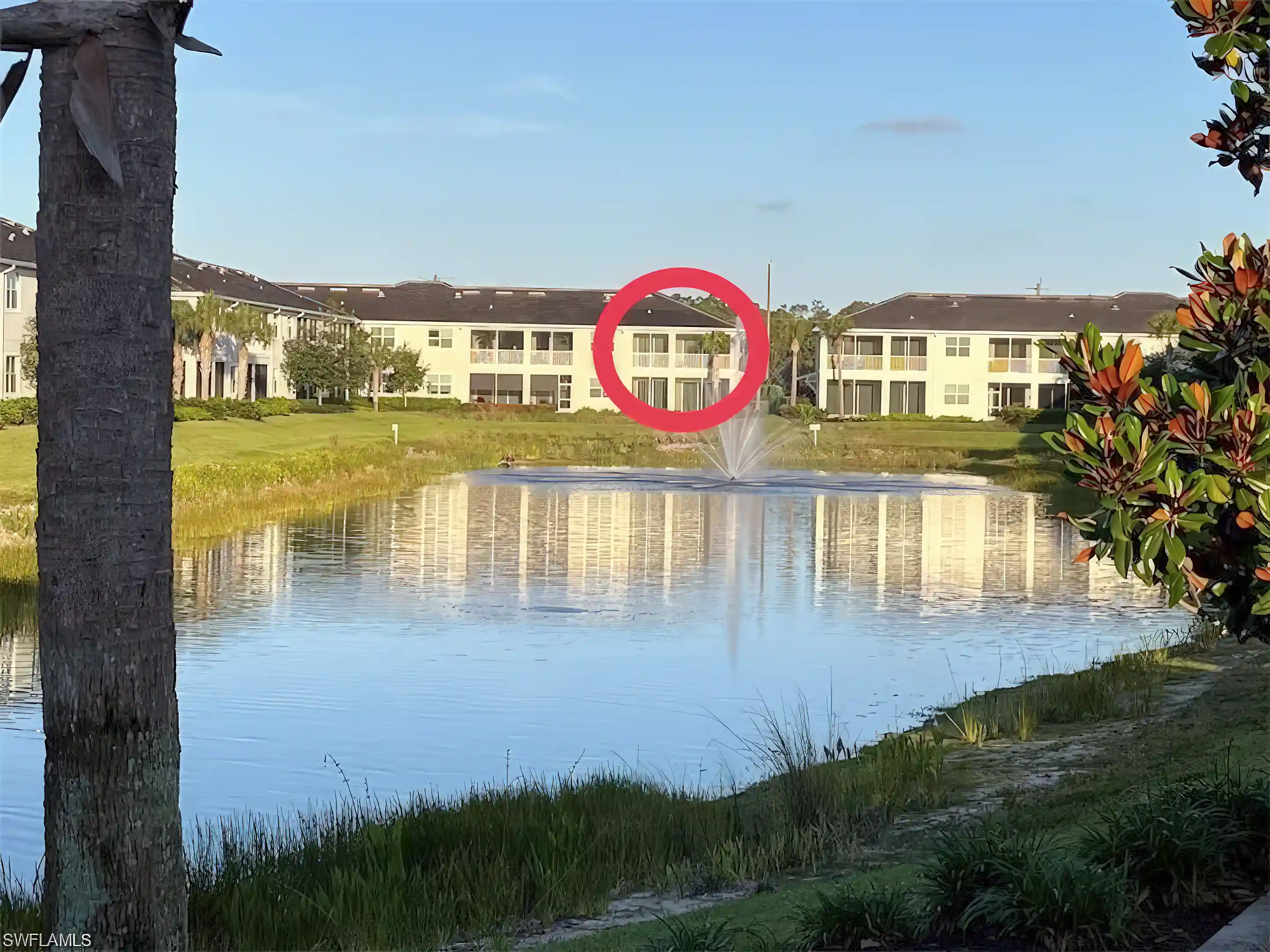 Townhouse for Sale in 6940 Avalon Cir 505, Naples, Florida, USA