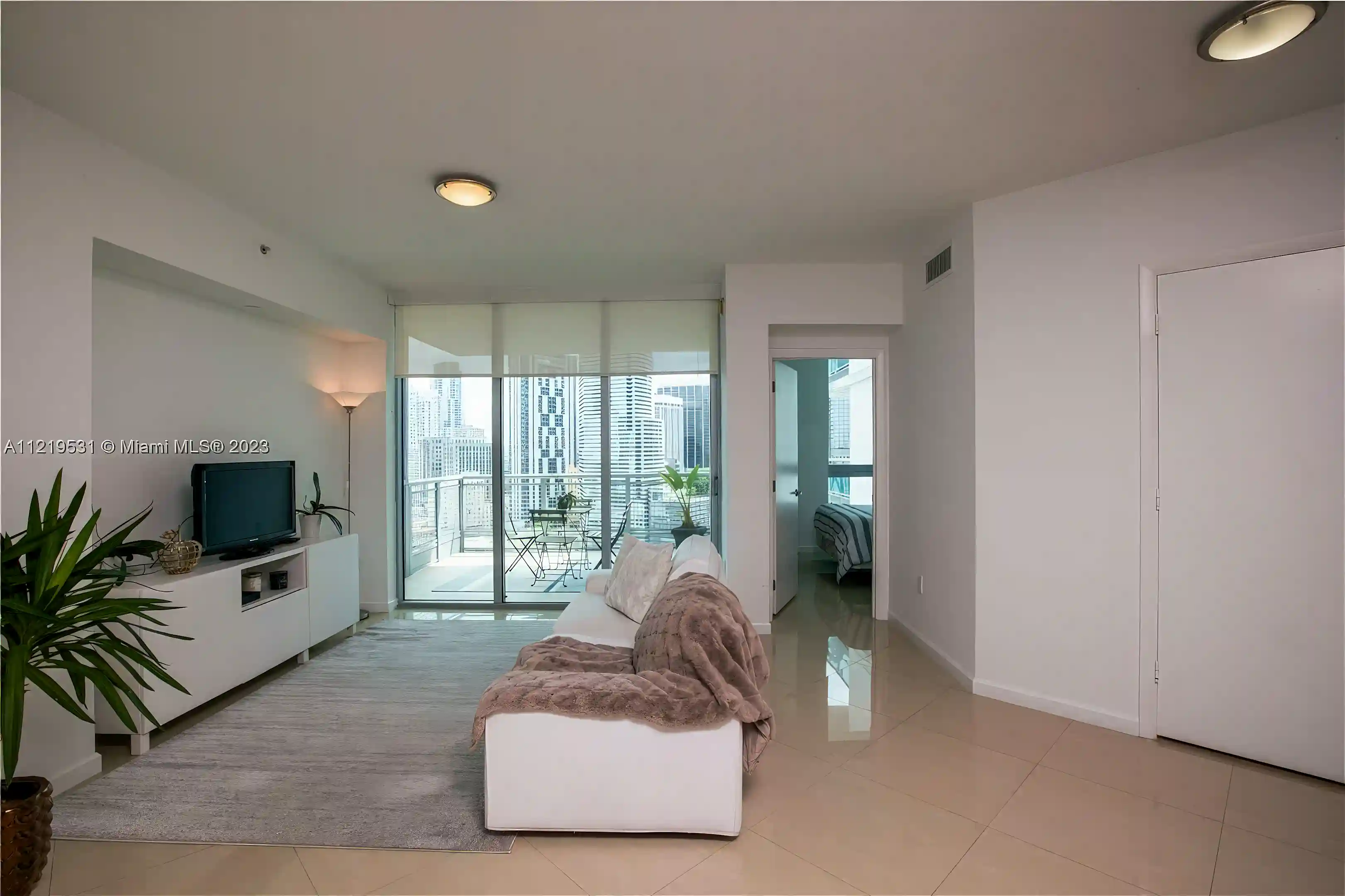 Condo for Sale in 350 S Miami Ave # 2103, Miami, Florida, USA