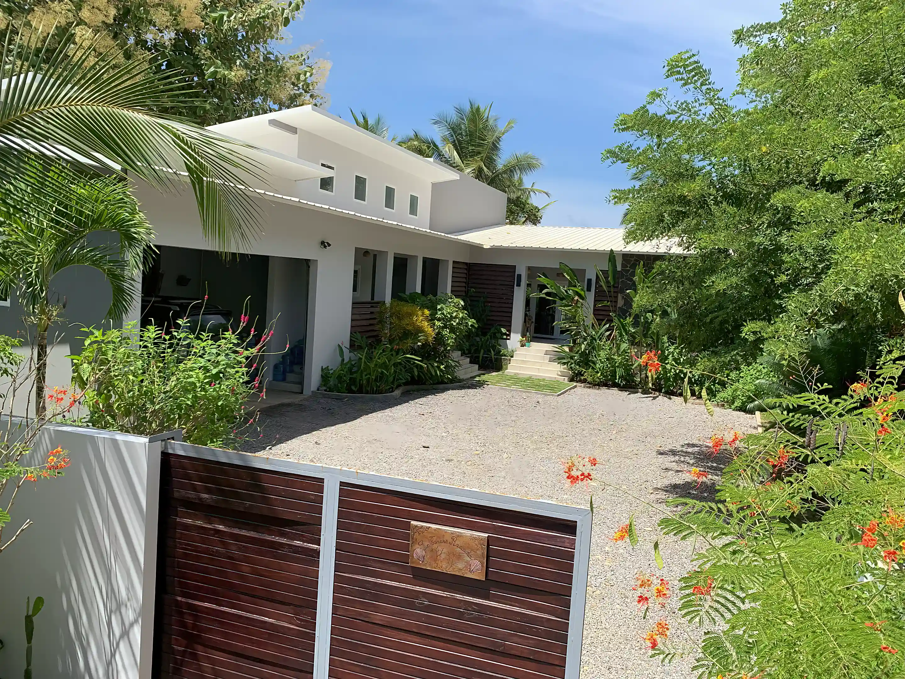 Beach Home for Sale in Calle Educadore, Las Lajas San Felix, Chiriqui