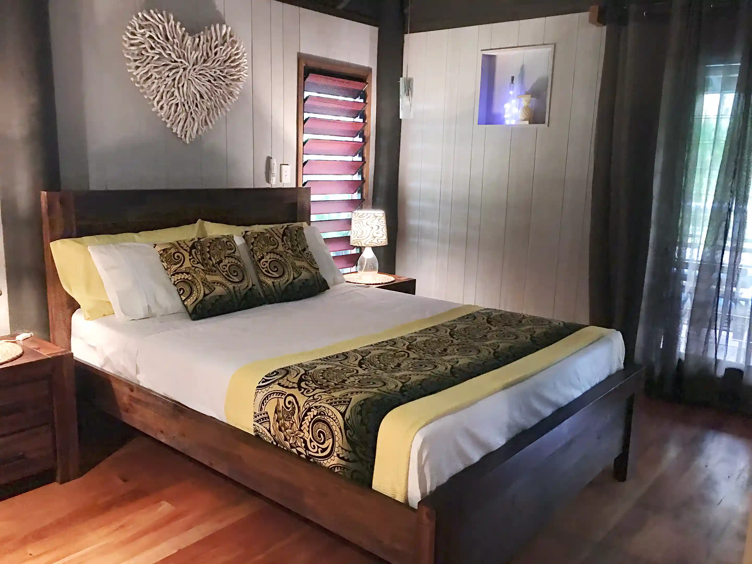 Queen size bed and memory foam mattress. All linens included.