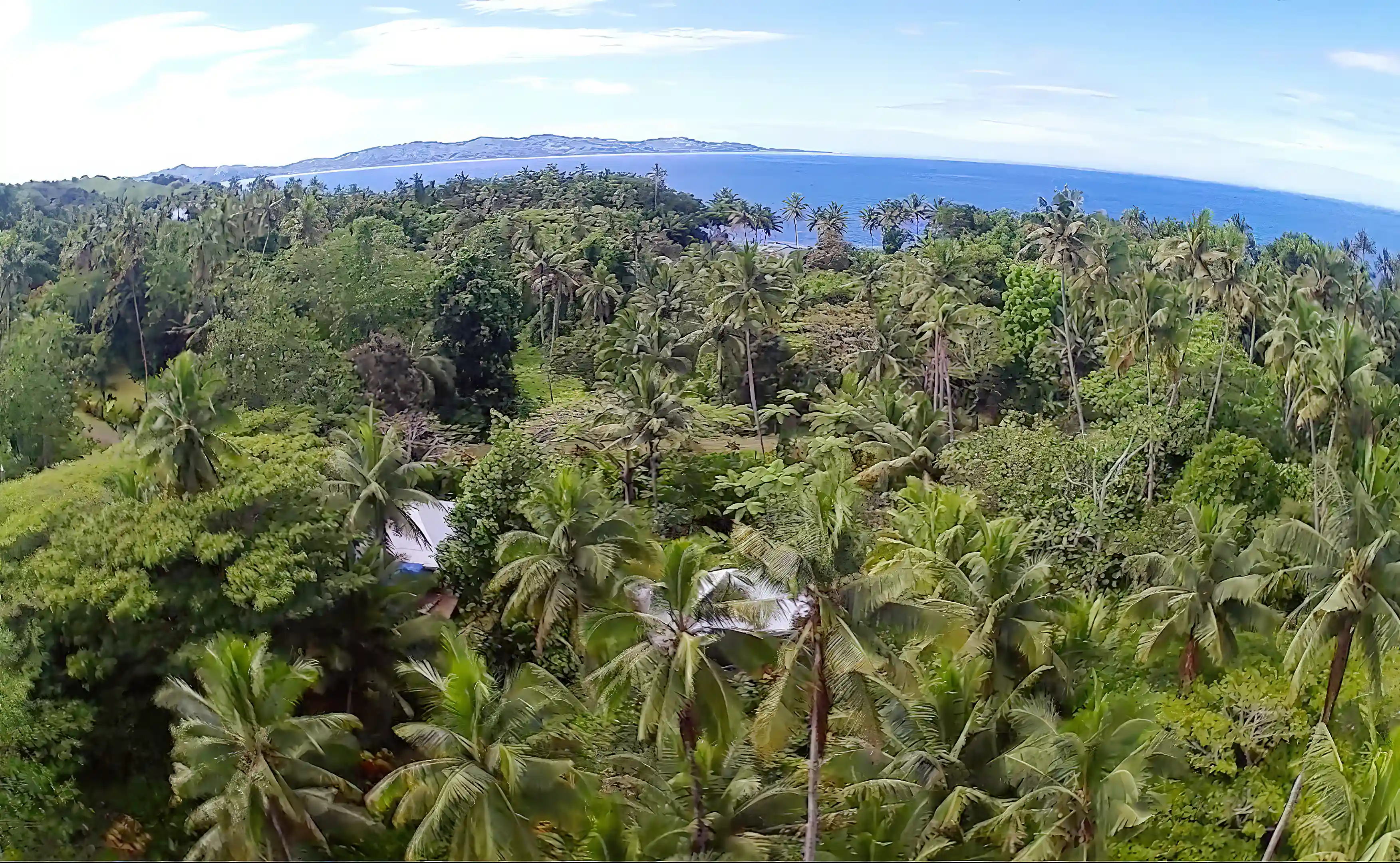 You can see the proximity of the villas (2 x...