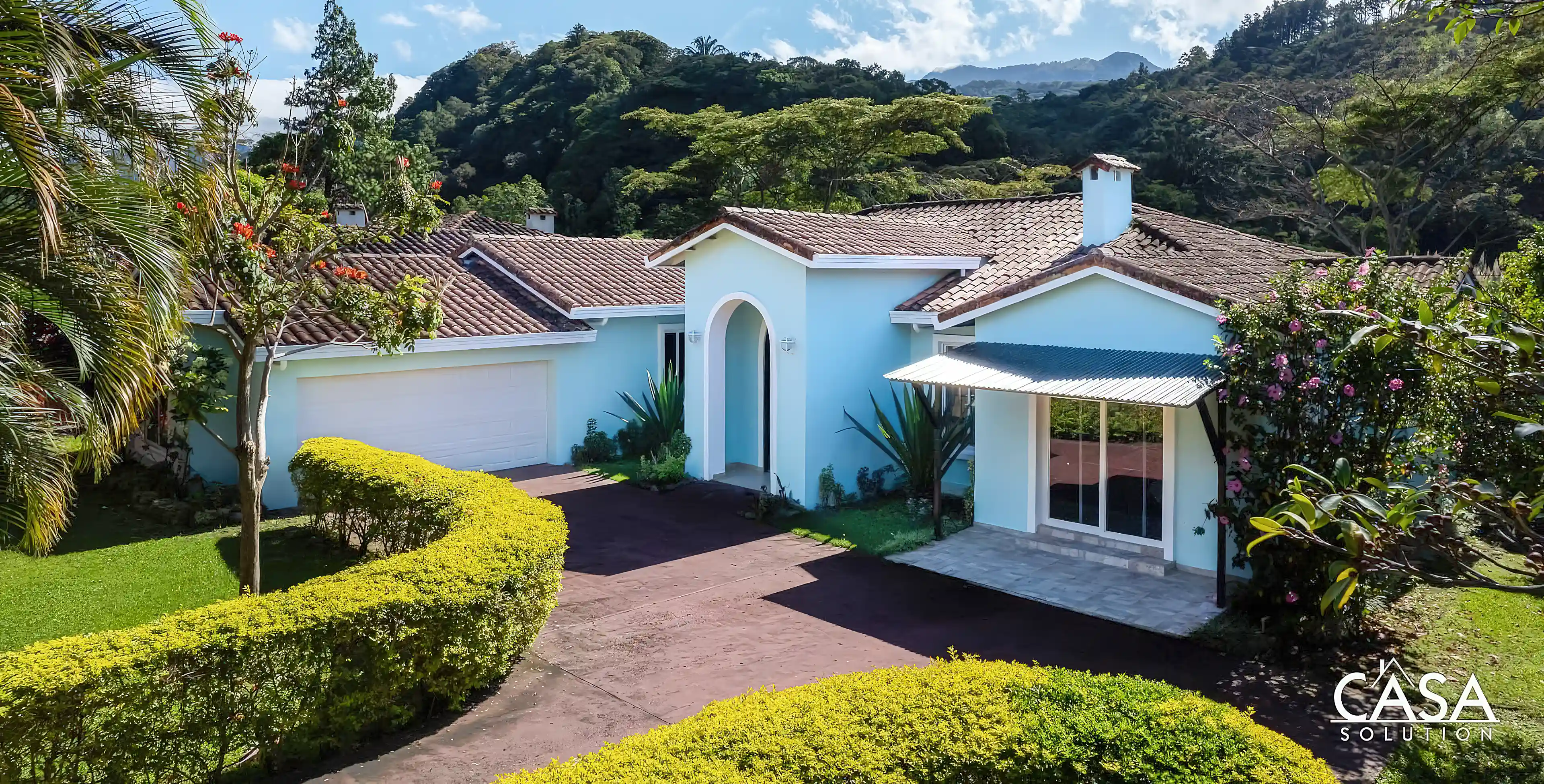 Riverfront Home for Sale in Chiriqui, Panama Viviun