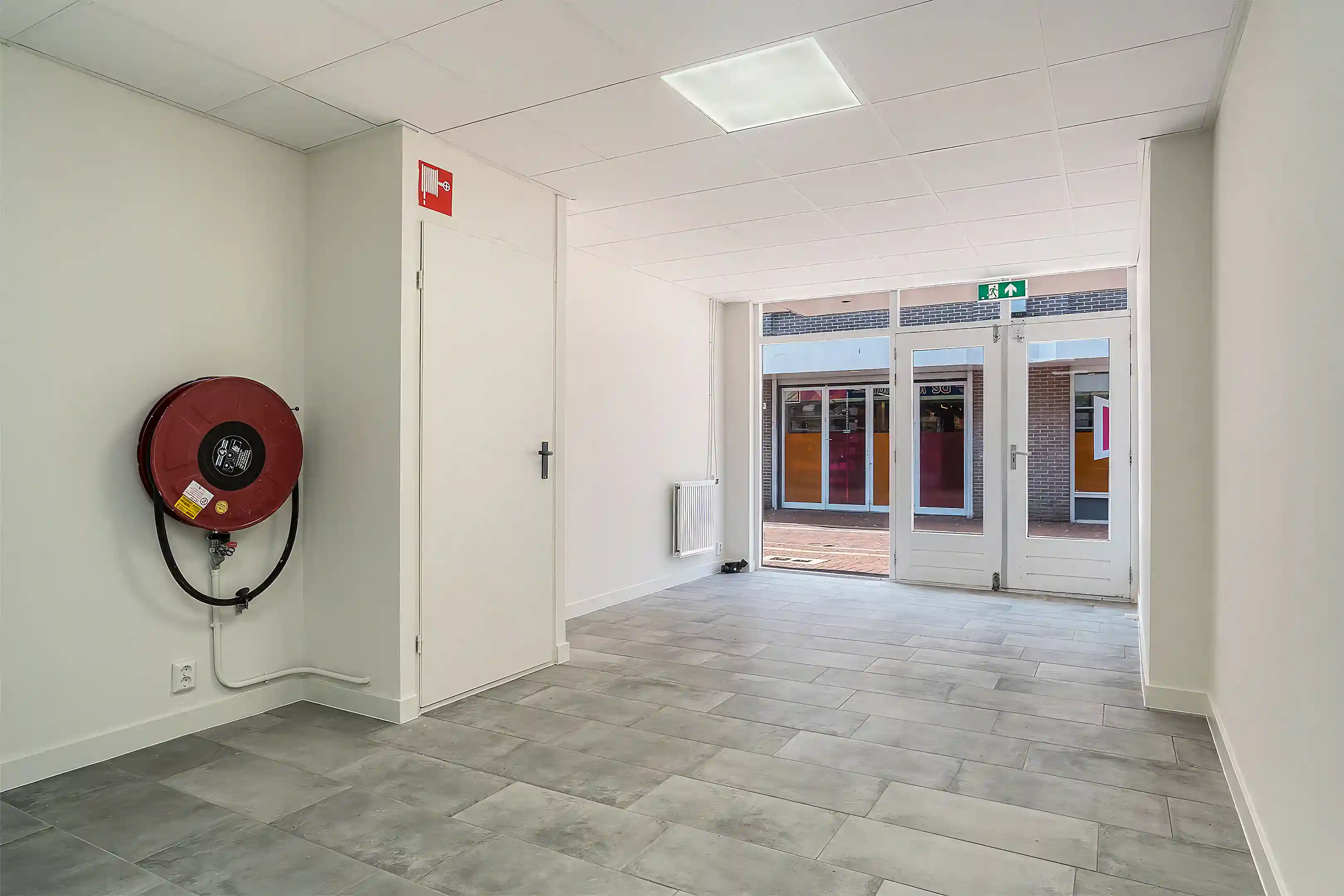 Office or Commercial Property for Rent in Wezenstraat, Den Helder