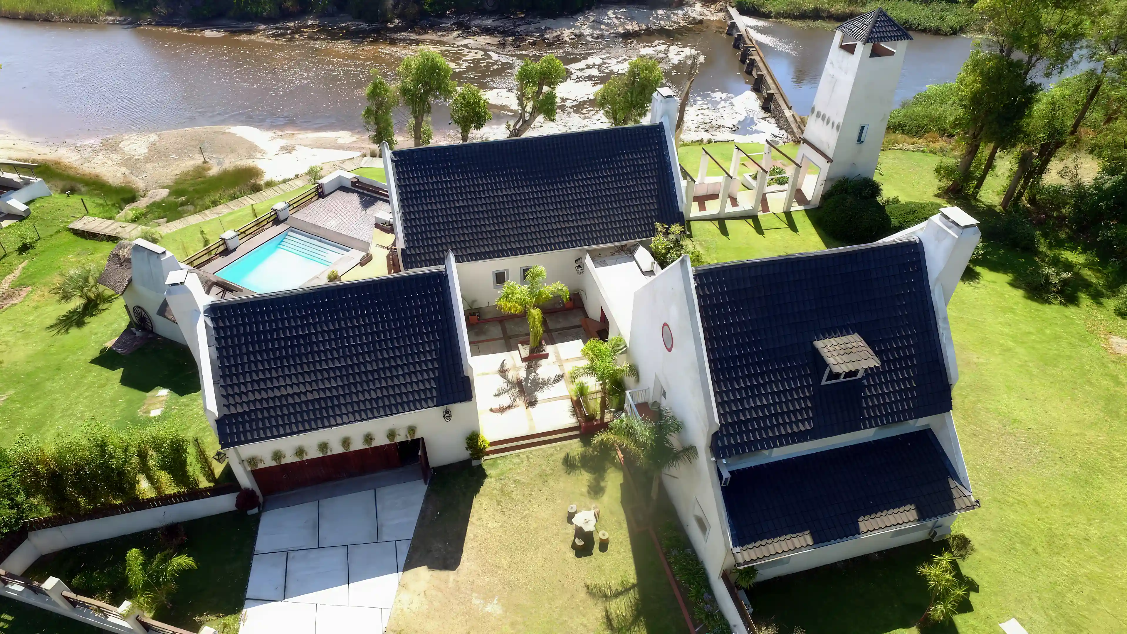 Luxury Oceanfront Estate for Sale in Bella VistaSolis, Maldonado, Uruguay