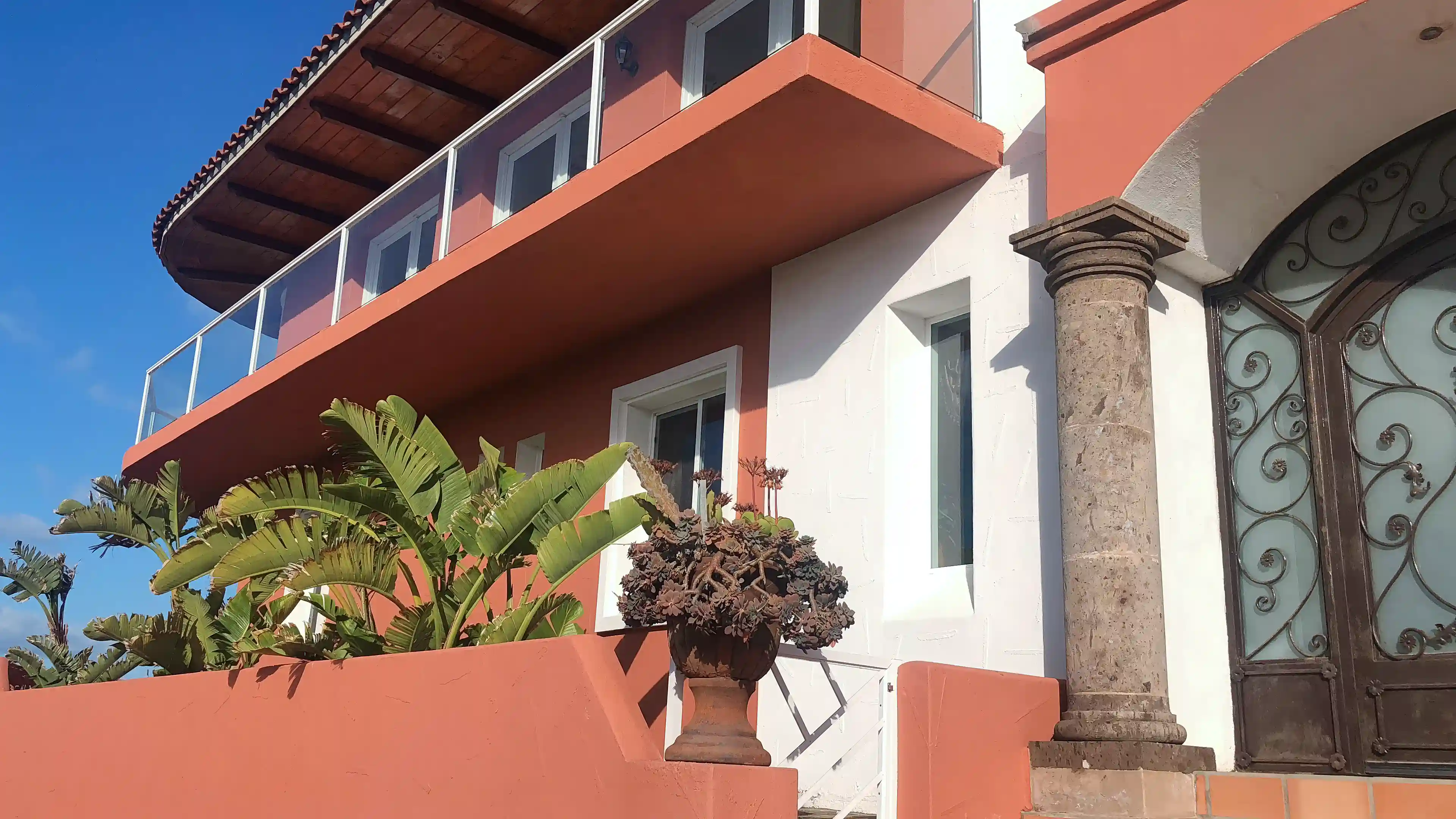 Beach Villa for Sale in 73 Scenic Road, Ensenada, Mexico