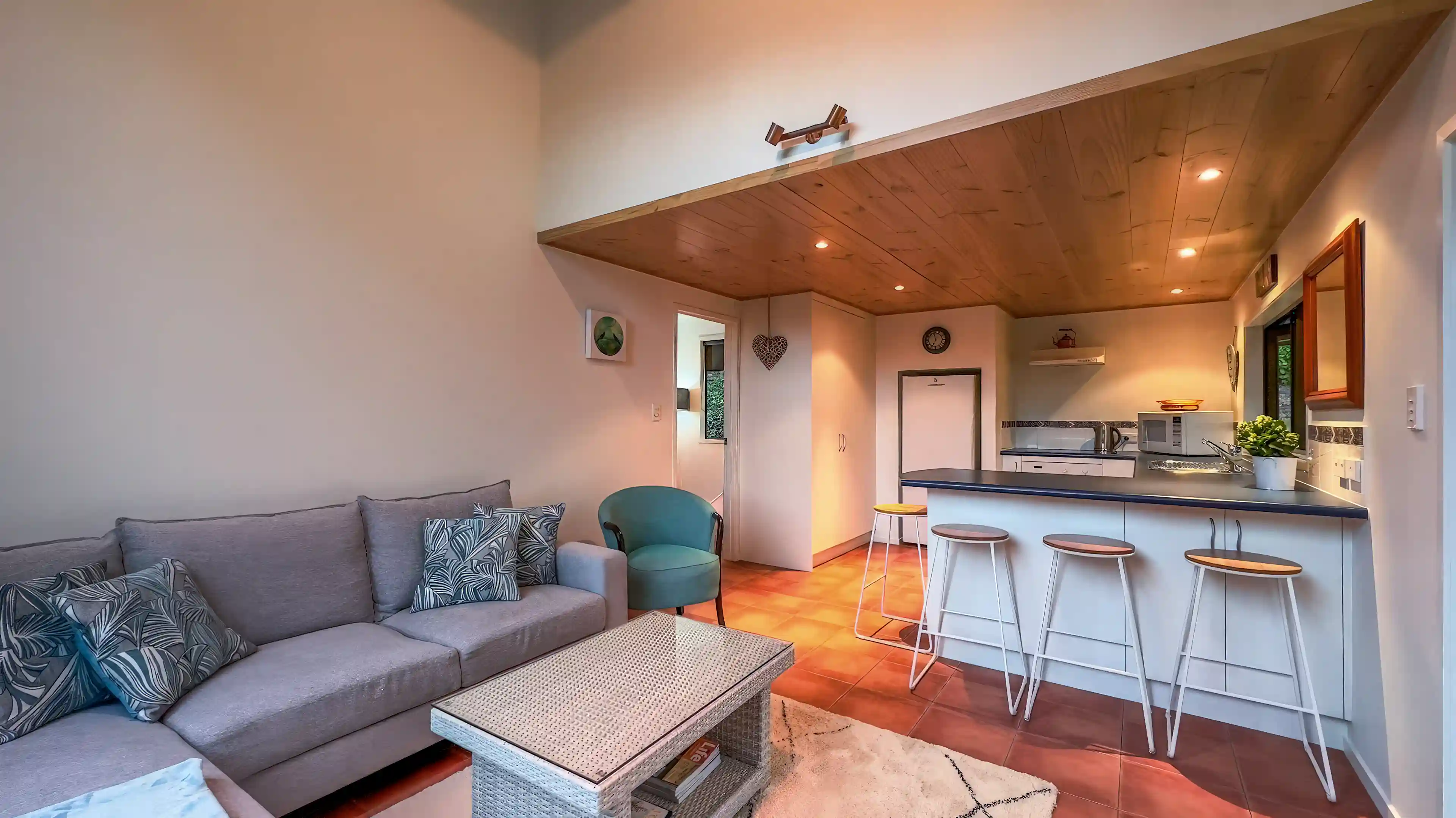 Lifestyle Property for Sale in 492 Hikuai Settlement Road, Hikuai