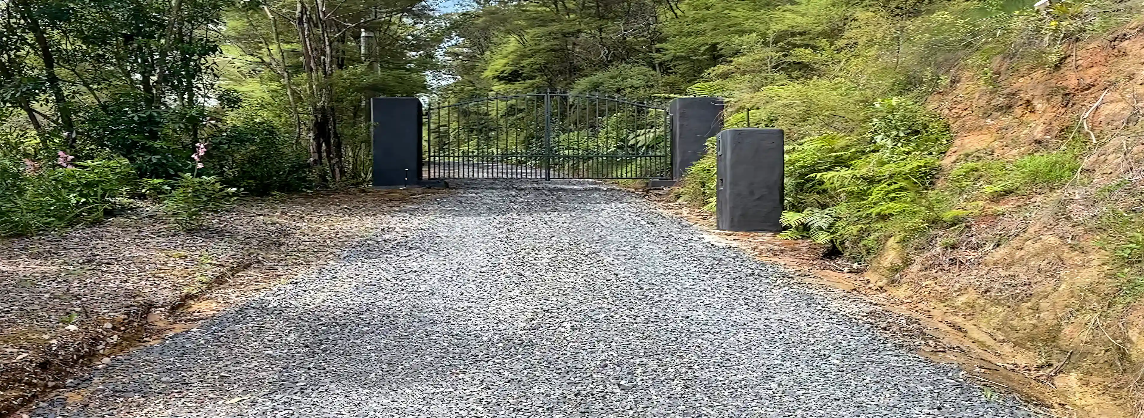 Lifestyle Property for Sale in 492 Hikuai Settlement Road, Hikuai