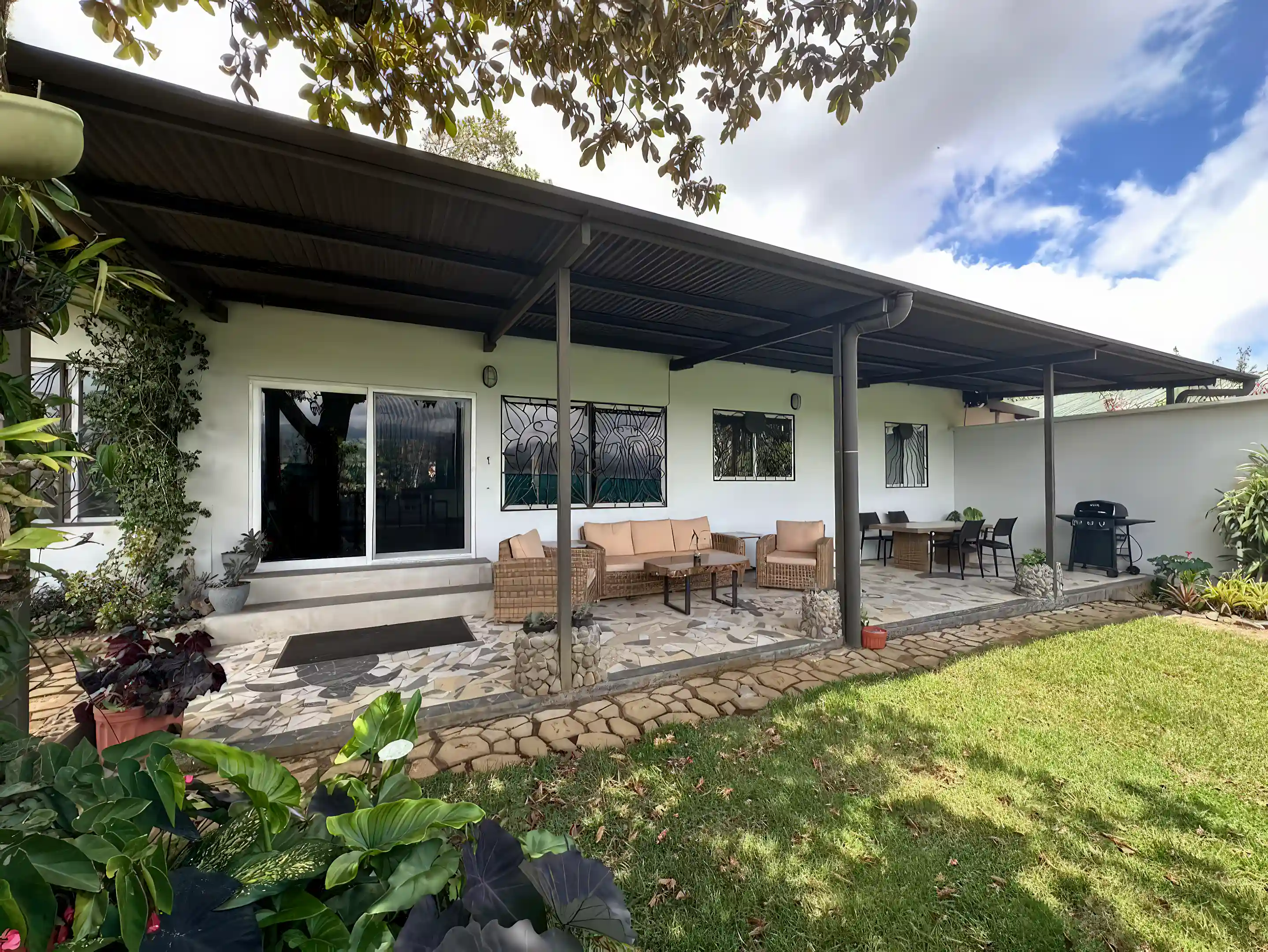 Home for Sale in Chiriqui, Panama Viviun