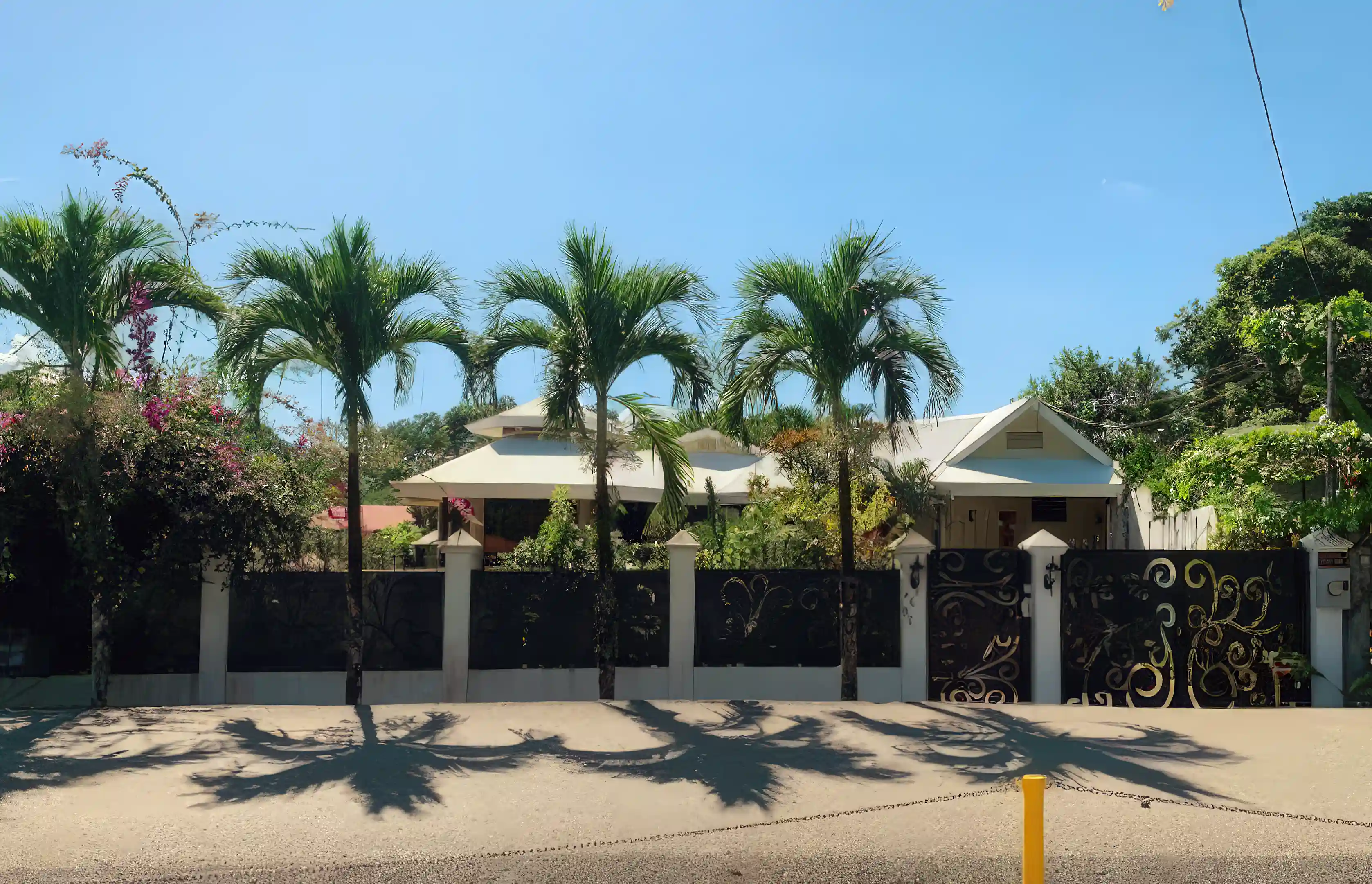 Luxury Pool Home for Sale in Golfito, Puntarenas, Costa Rica