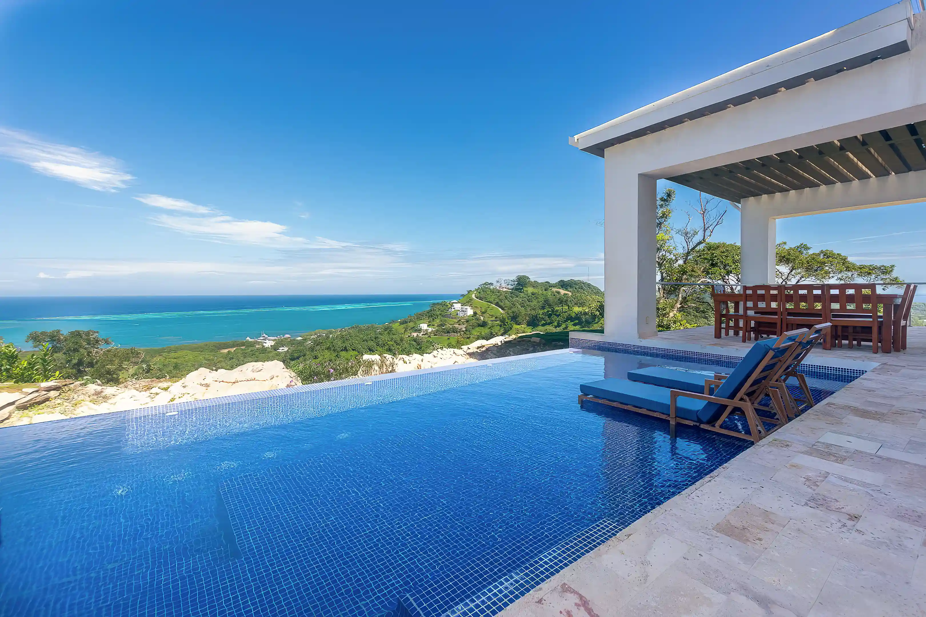 Home for Sale in Roatan, Bay Island, Honduras