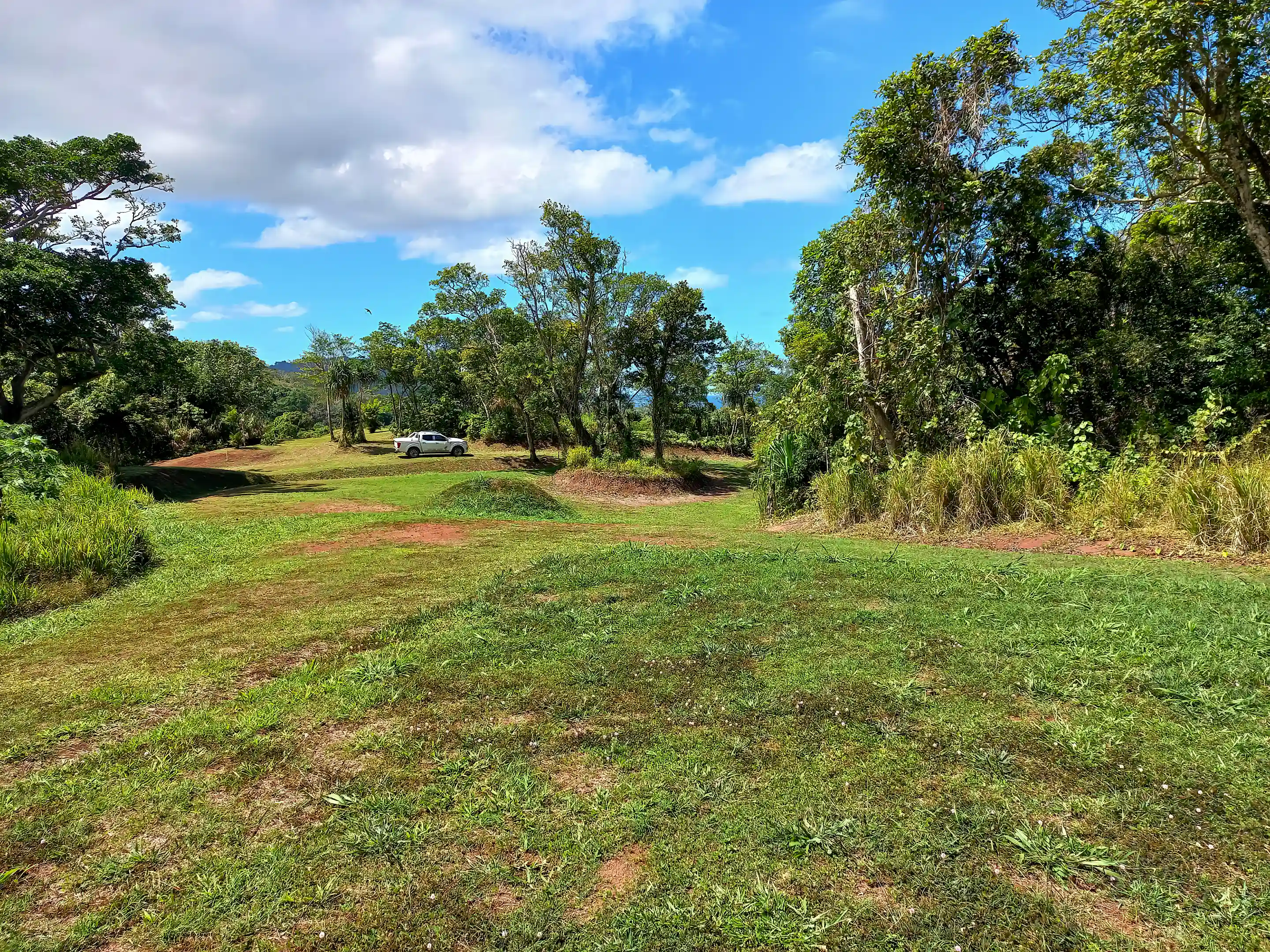 View from main building pad to the interior subdivision road...
