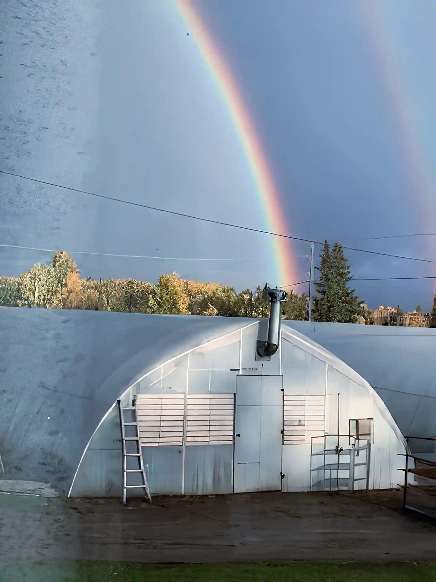 Pot of Gold and the end of the Rainbow
Free Standing...