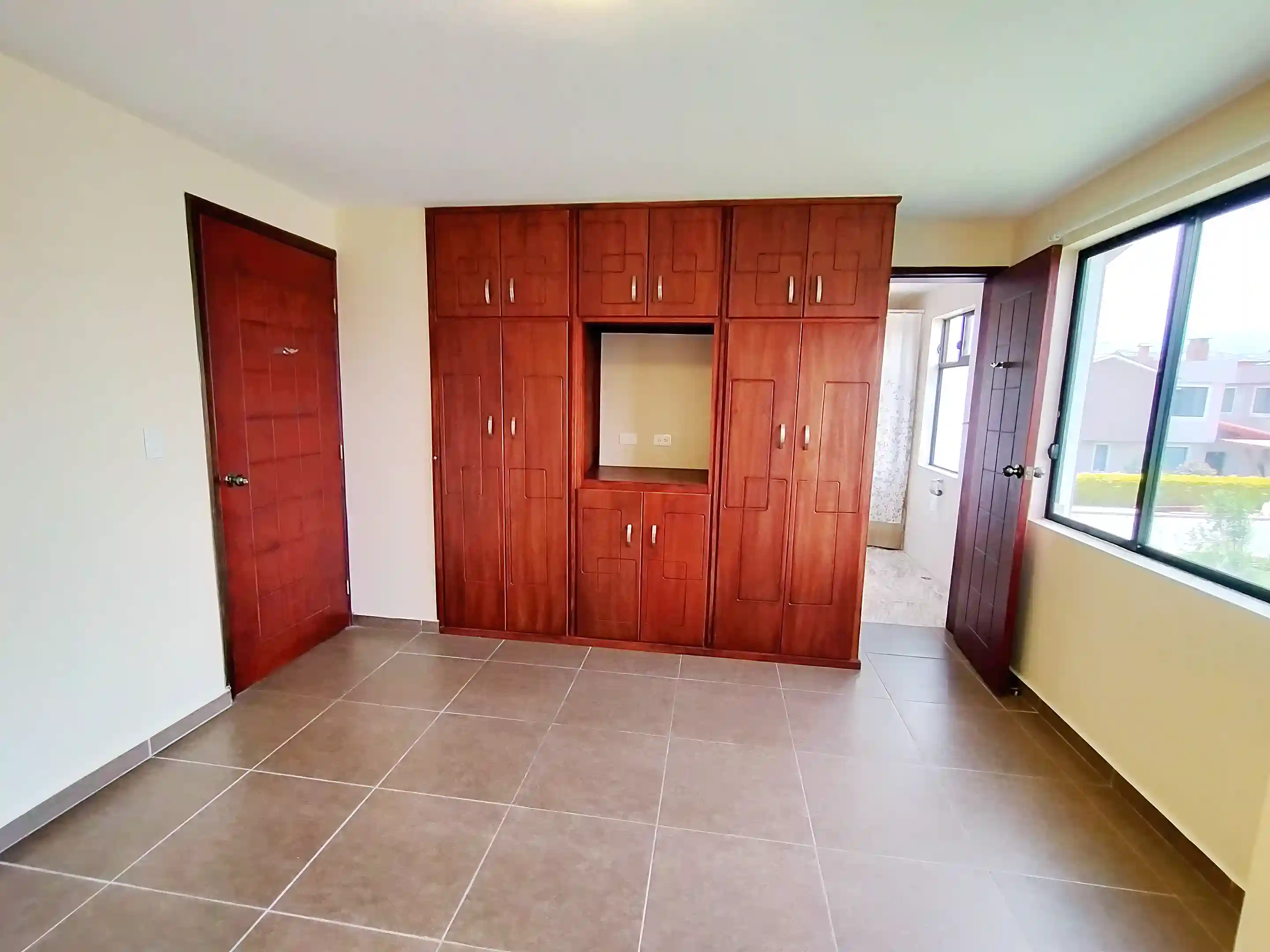 SemiDetached House for Sale in Eloy Alfaro, Cotacachi, Imbabura, Ecuador