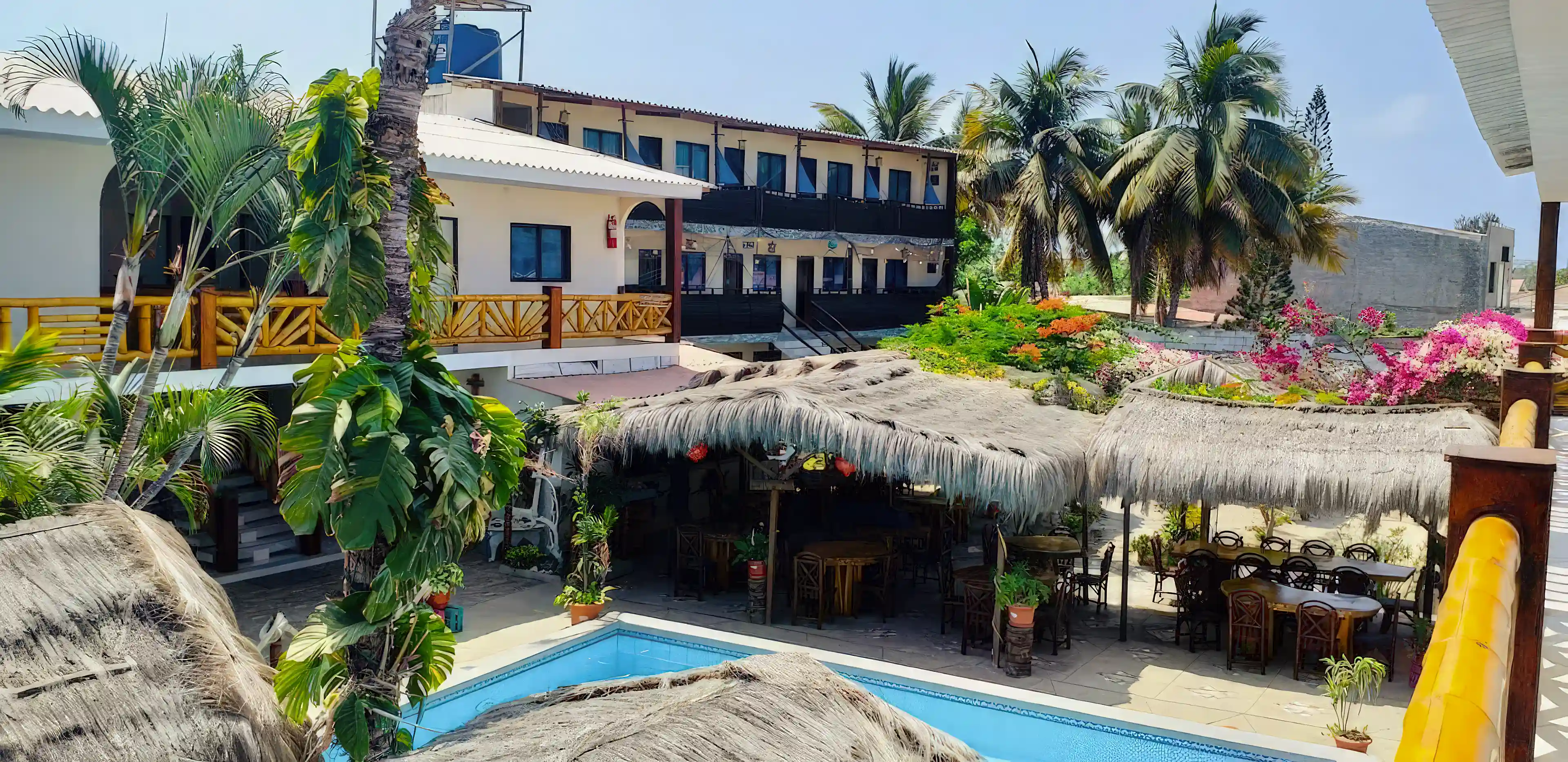 Beach Hotel for Sale in Jose Alberto Estrella, Salinas, Santa Elena, Ecuador, image size:3840x1867